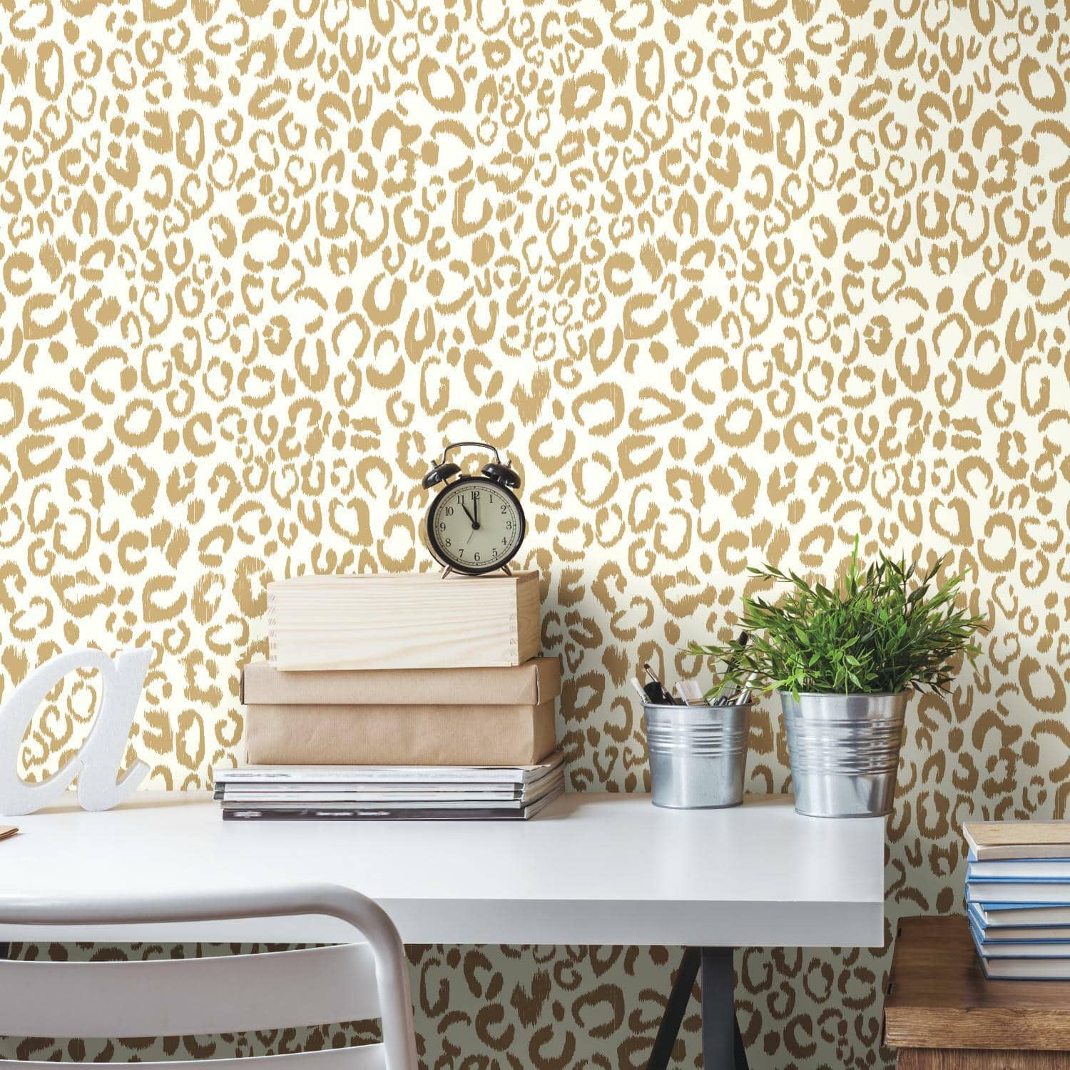 RoomMates Leopard Peel &#x26; Stick Wallpaper