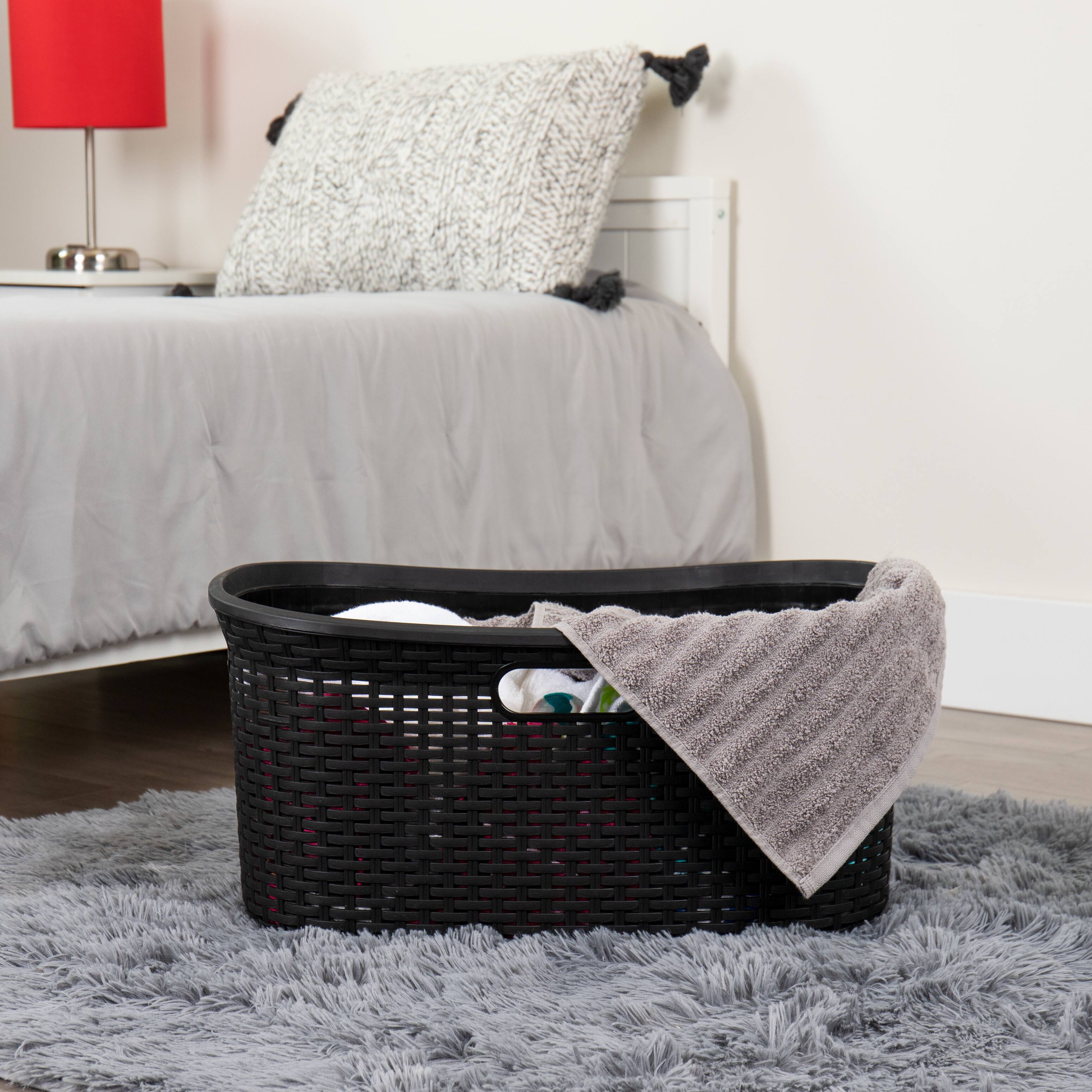 Mind Reader 23" Plastic Wicker Design Laundry Basket