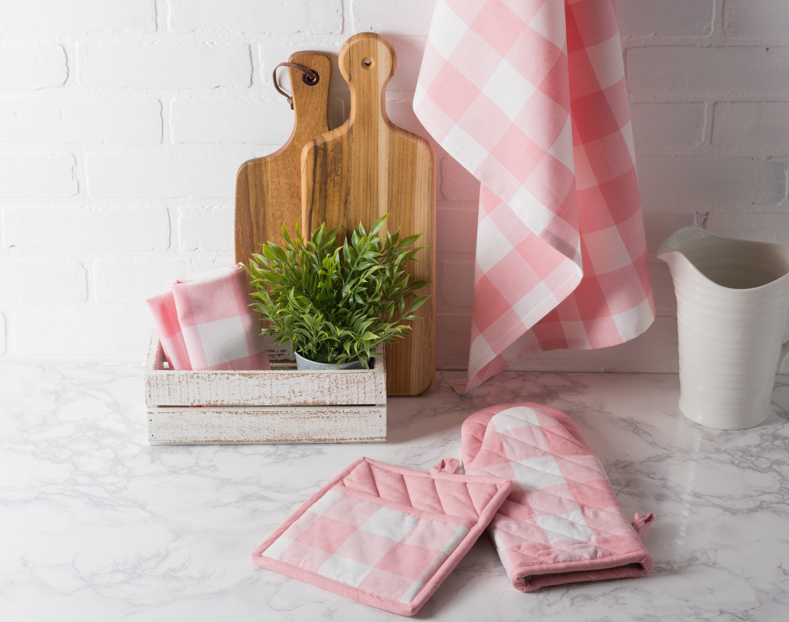 DII&#xAE; Pink Buffalo Check Dishtowels, 3ct.