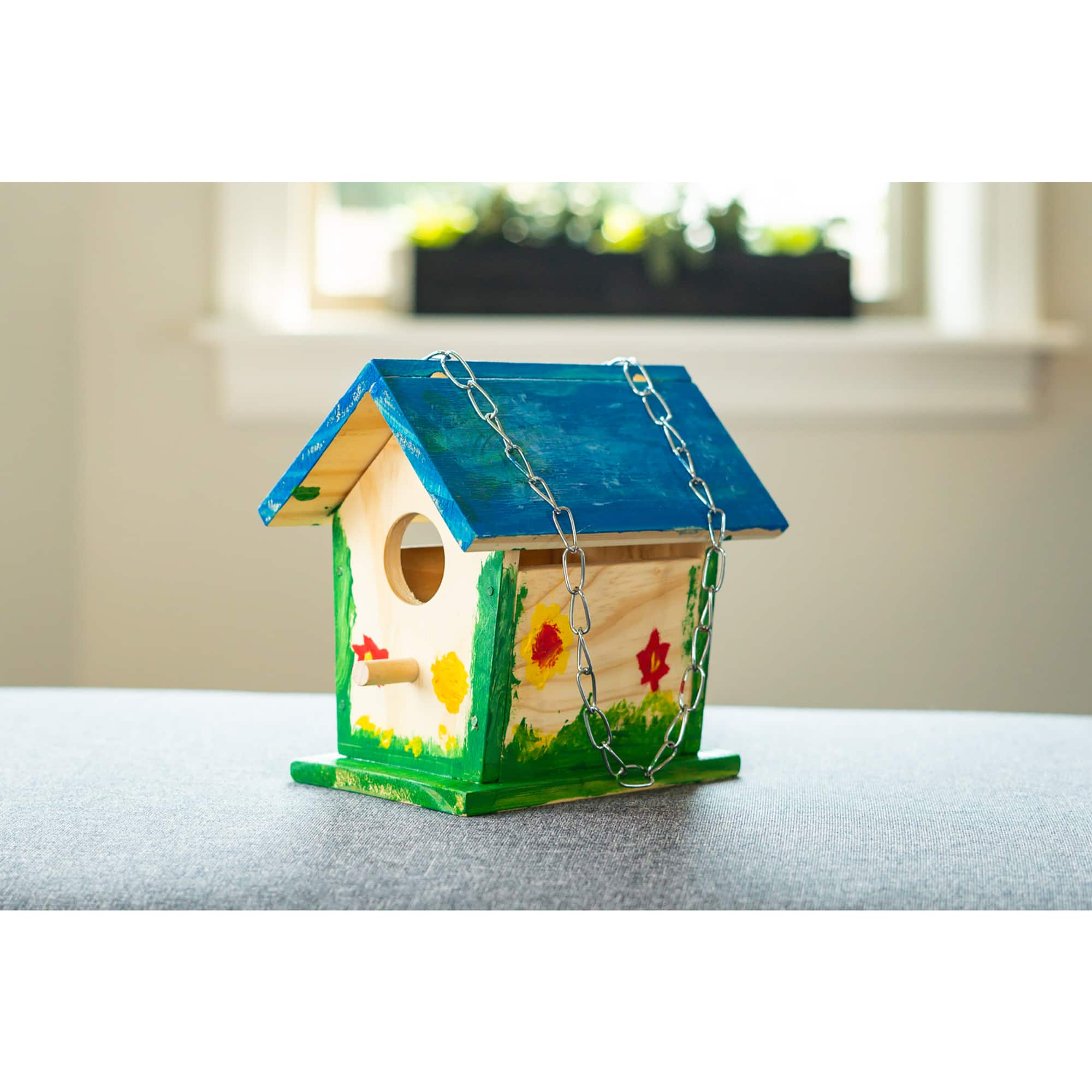 Toysmith Beetle &#x26; Bee Build a Bird Bungalow&#x2122; DIY Birdhouse Activity Kit