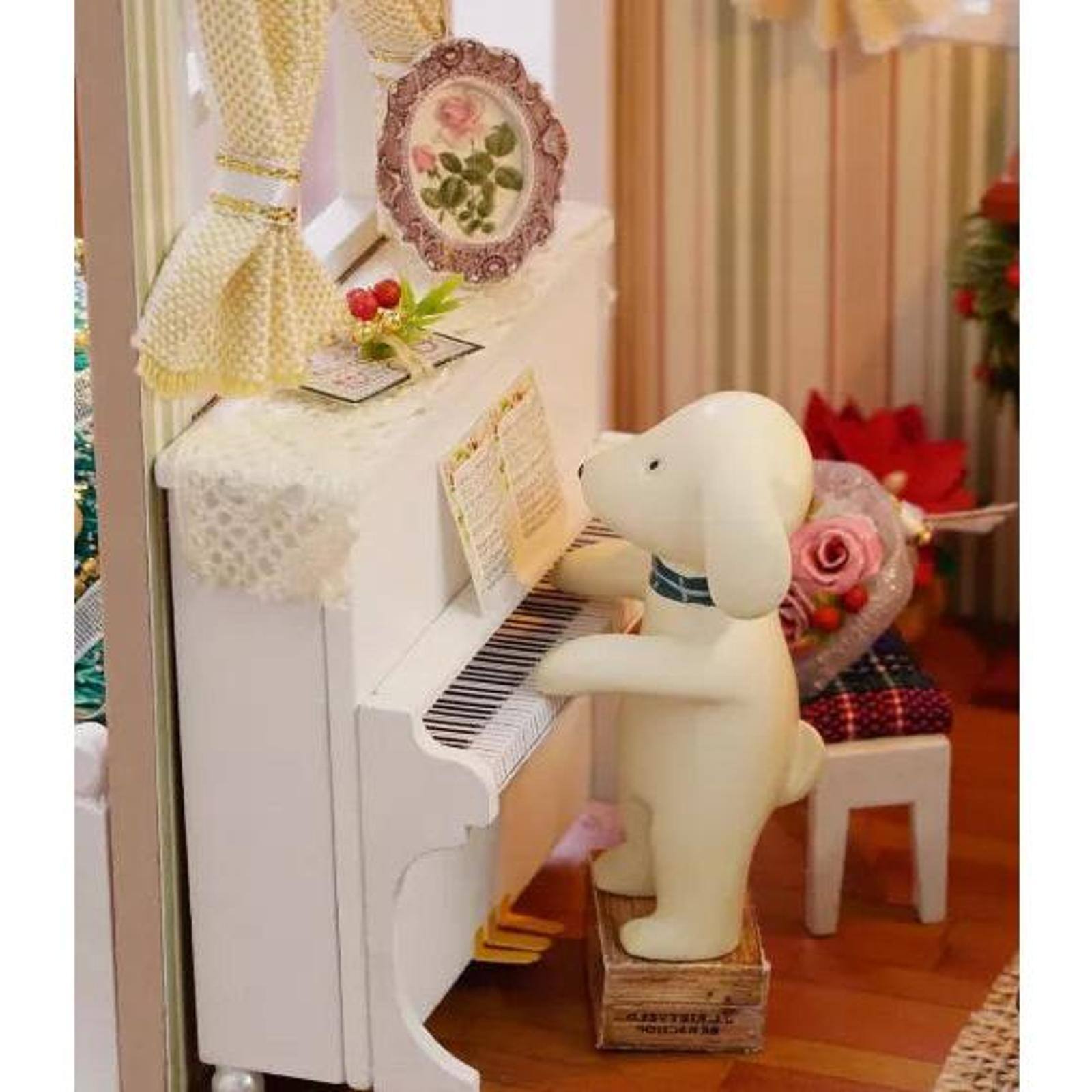 Wizardi Miniature Roombox Hut Dollhouse Kit