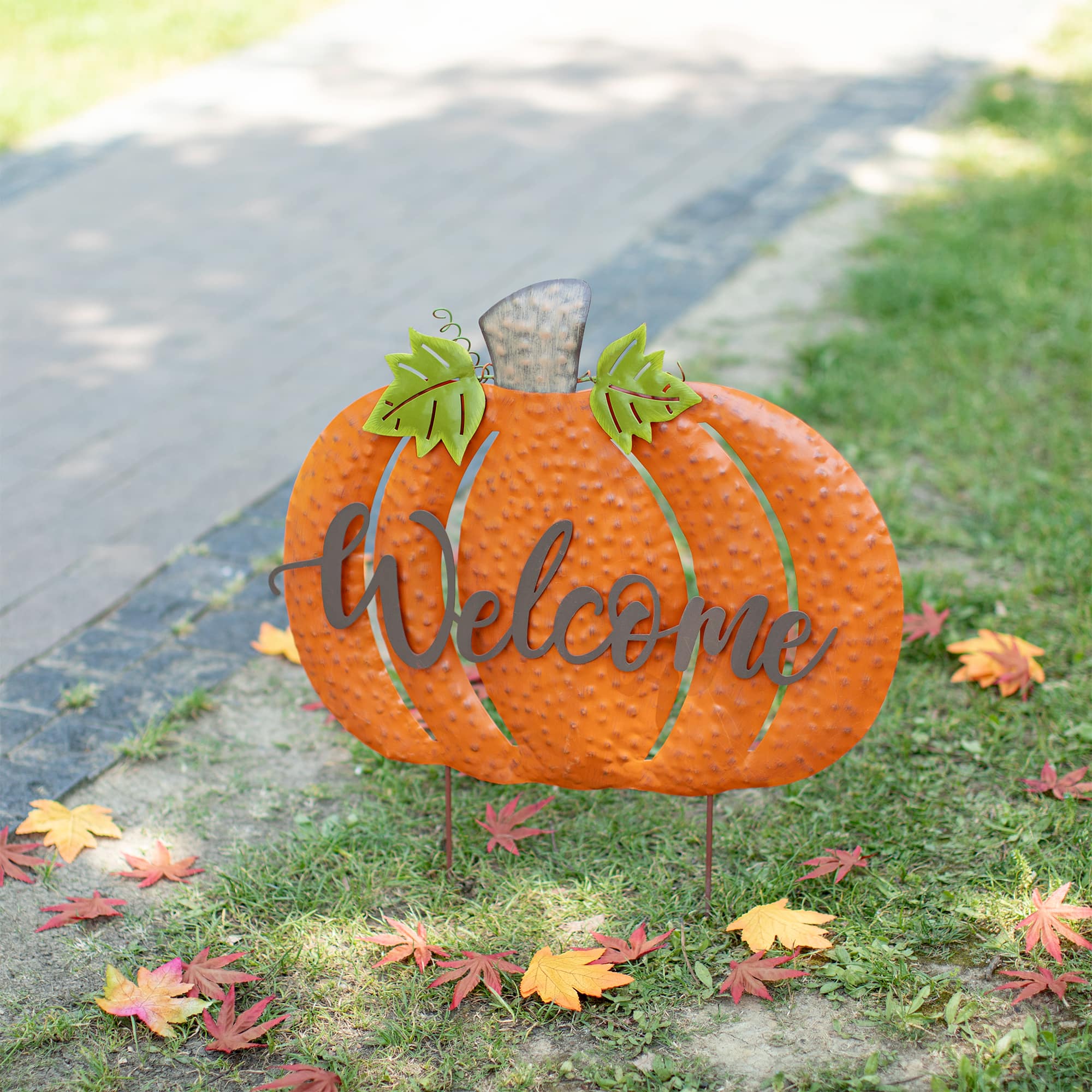 Glitzhome&#xAE; Metal Welcome Pumpkin Yard Stake