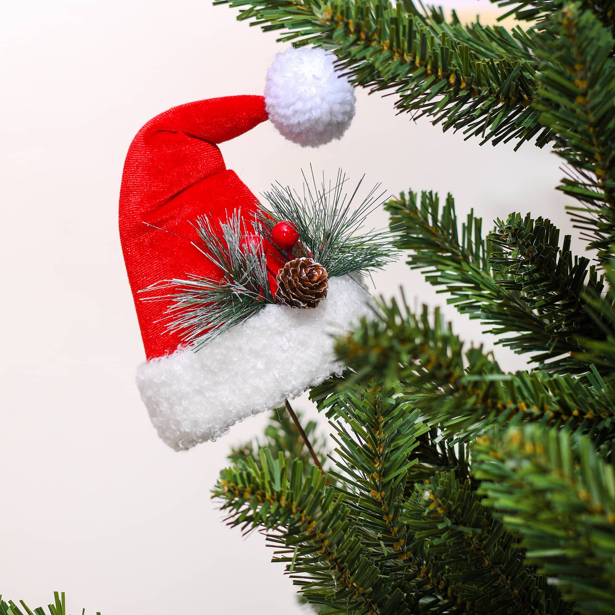 11&#x22; Santa Hat Pick by Ashland&#xAE;