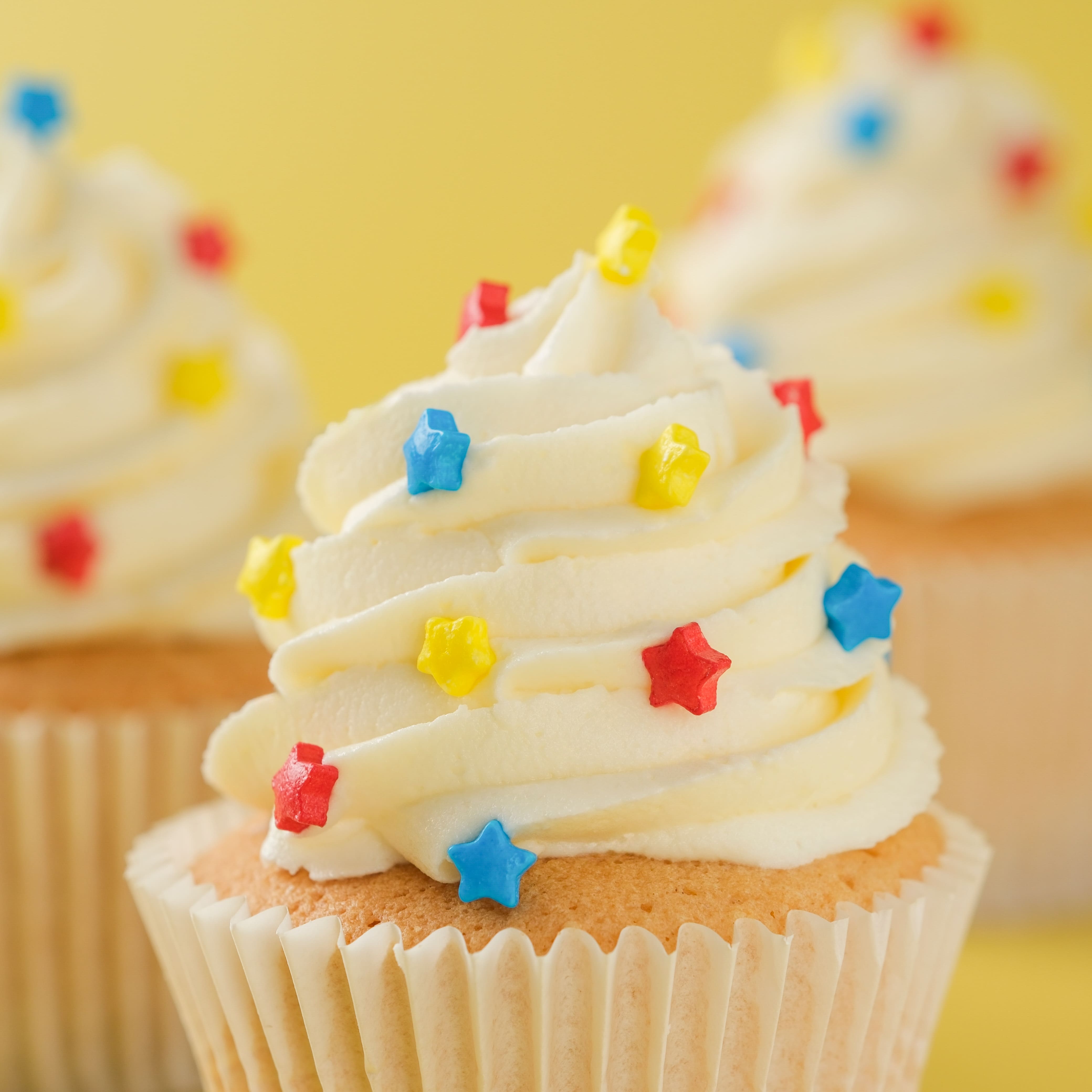 PME Cake Sweet Street&#xAE; Blue, Yellow &#x26; Red Star Sprinkles