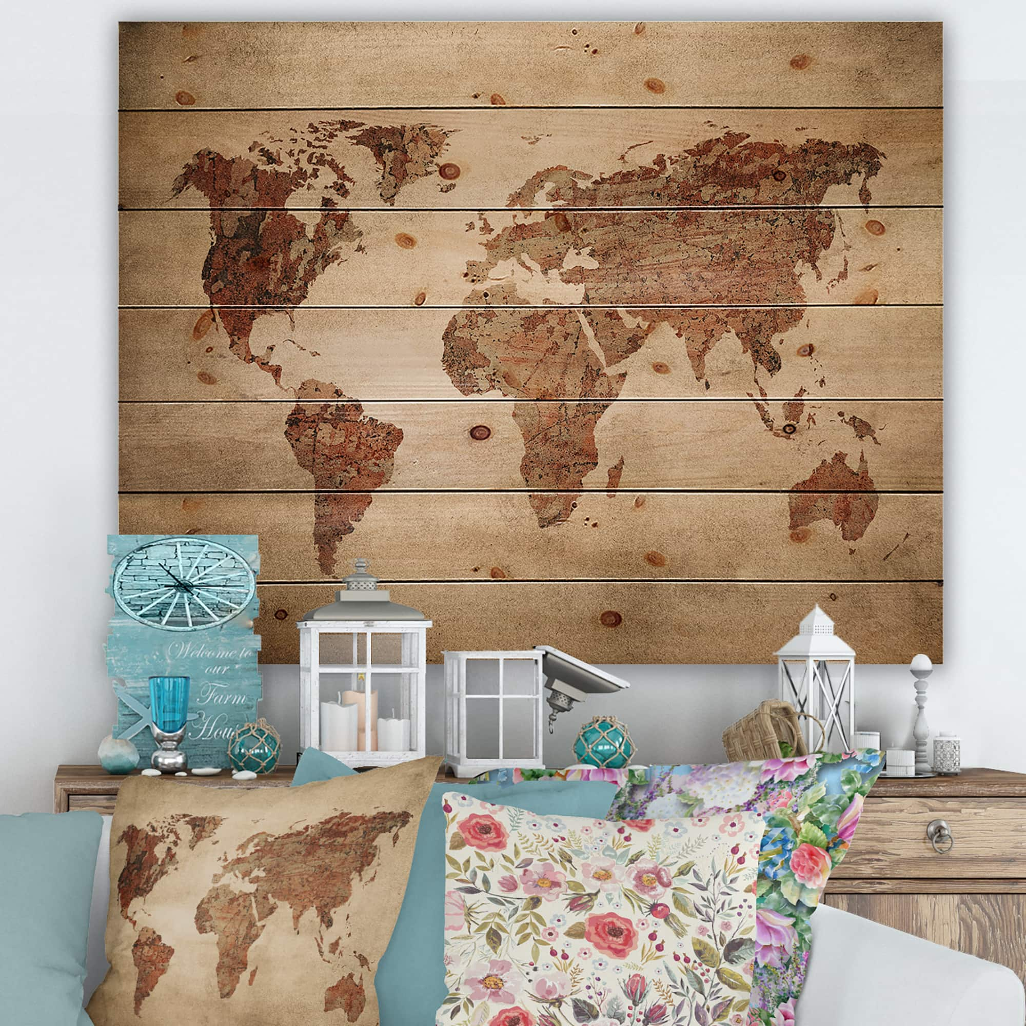 Designart - Ancient Map of The World VII - Vintage Print on Natural Pine Wood