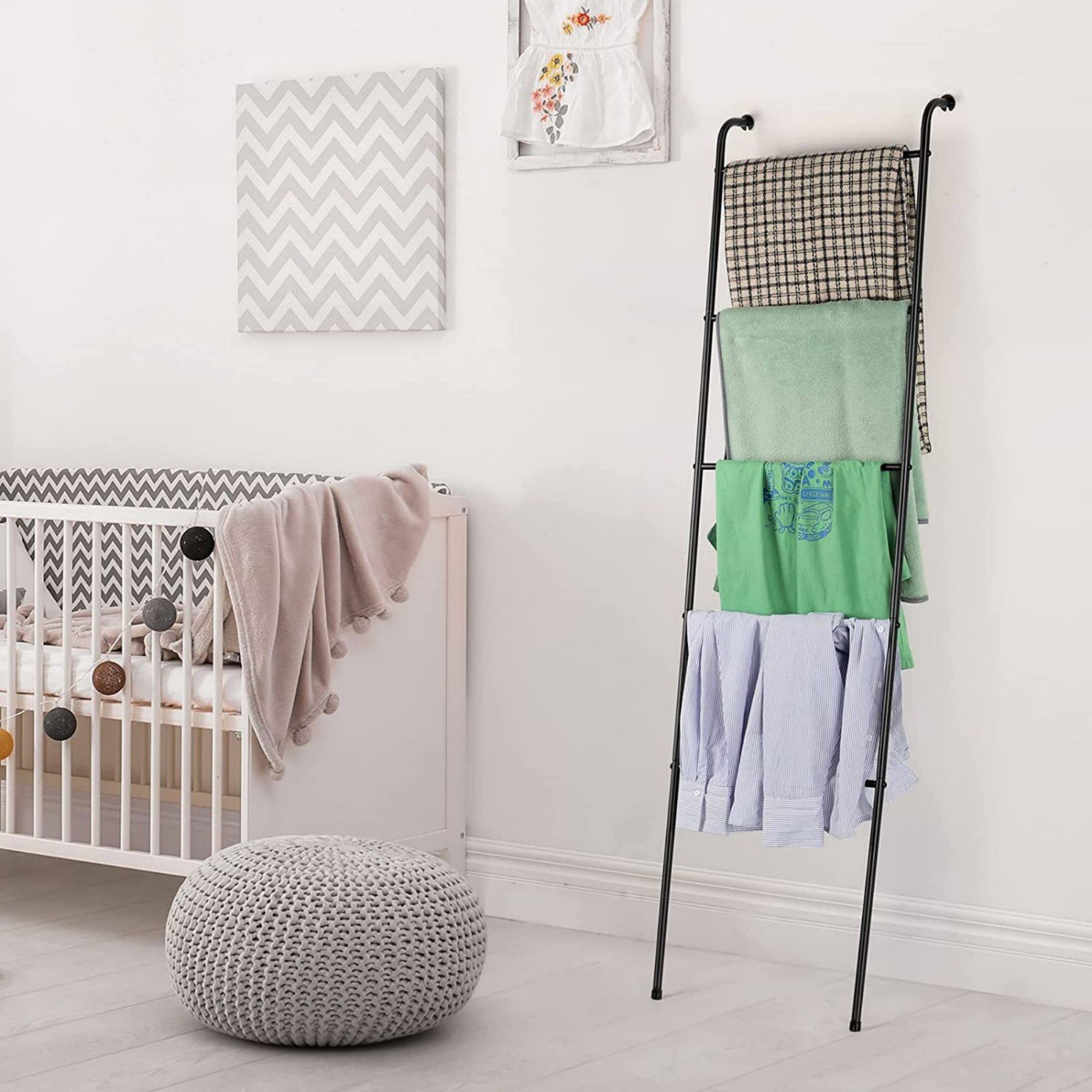 NEX™ Black Blanket Ladder Set