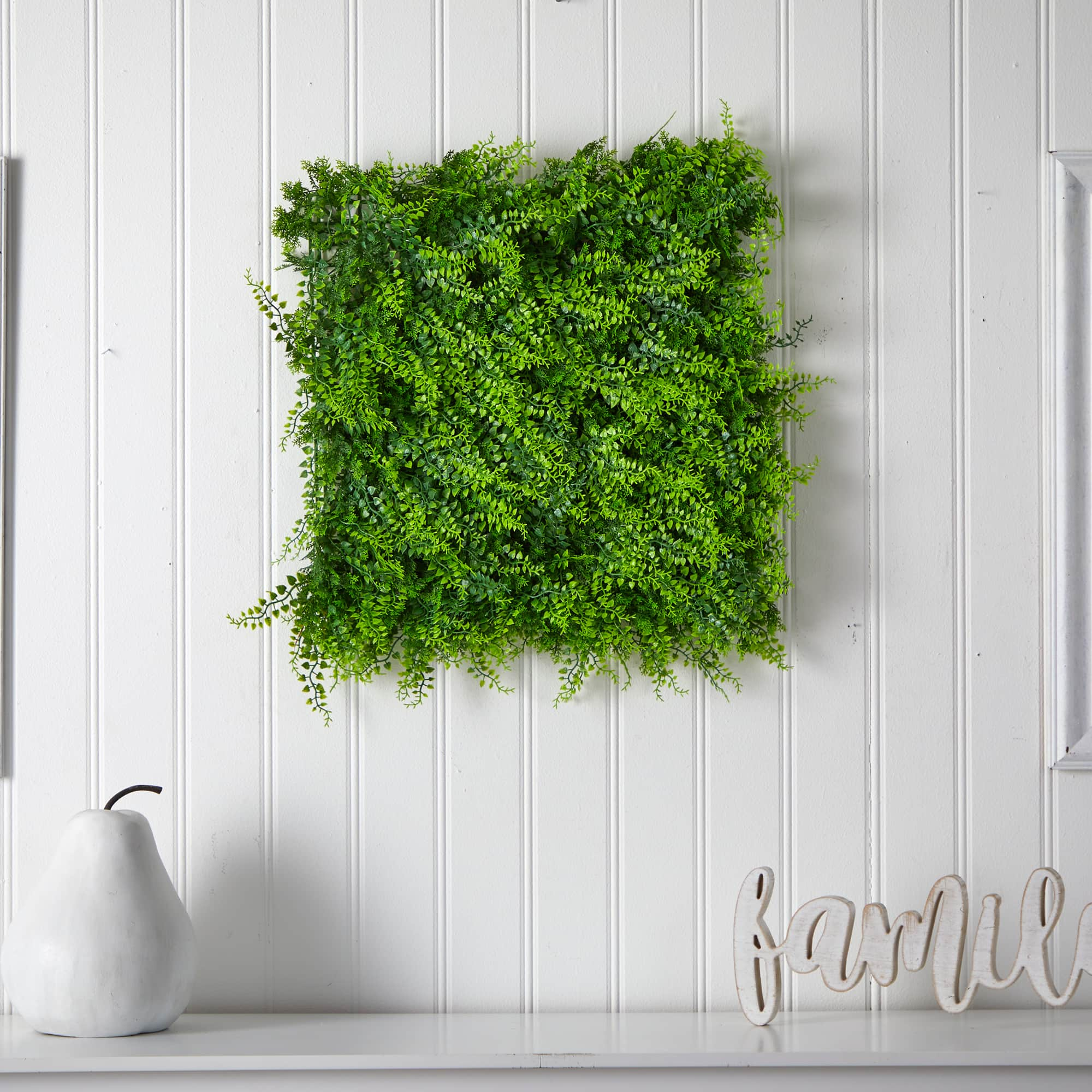 20&#x22; Lush Mediterranean Fern Wall Panel