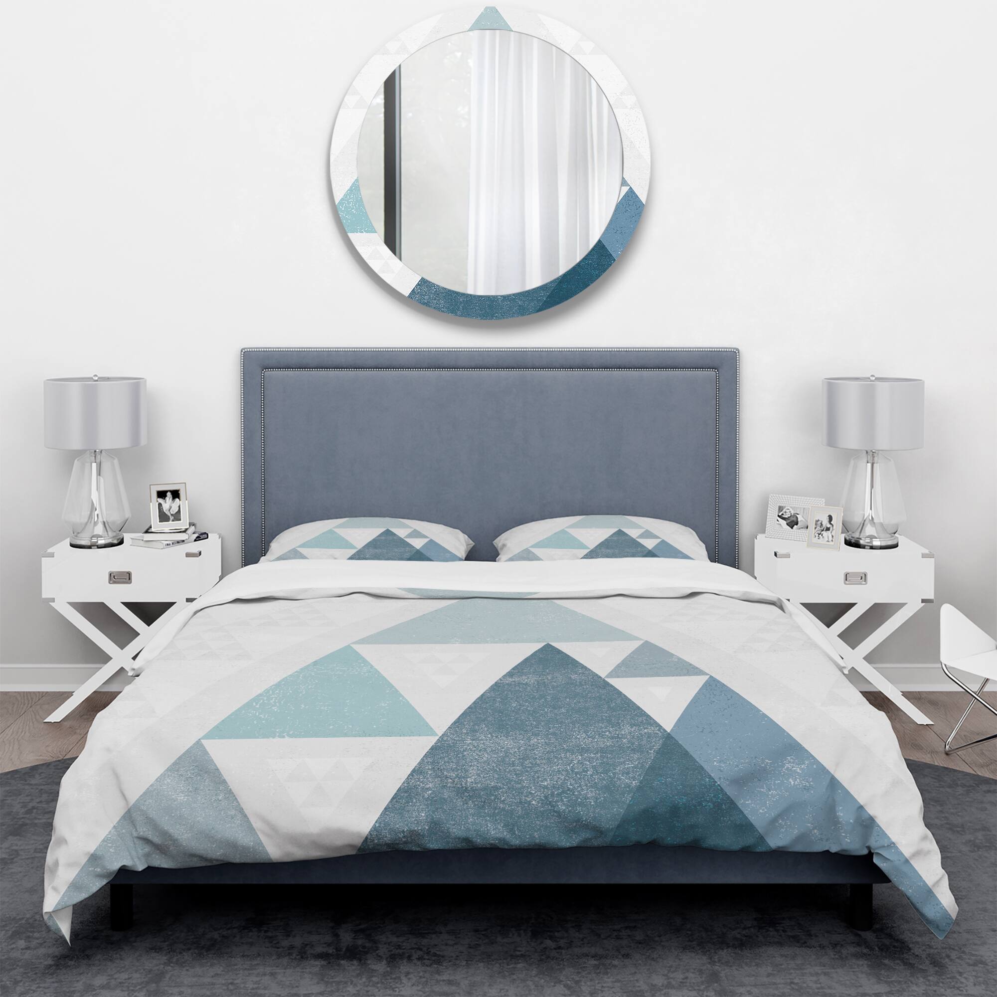 Designart 'minimal Triangles III Blue' Geometric Bedding Set