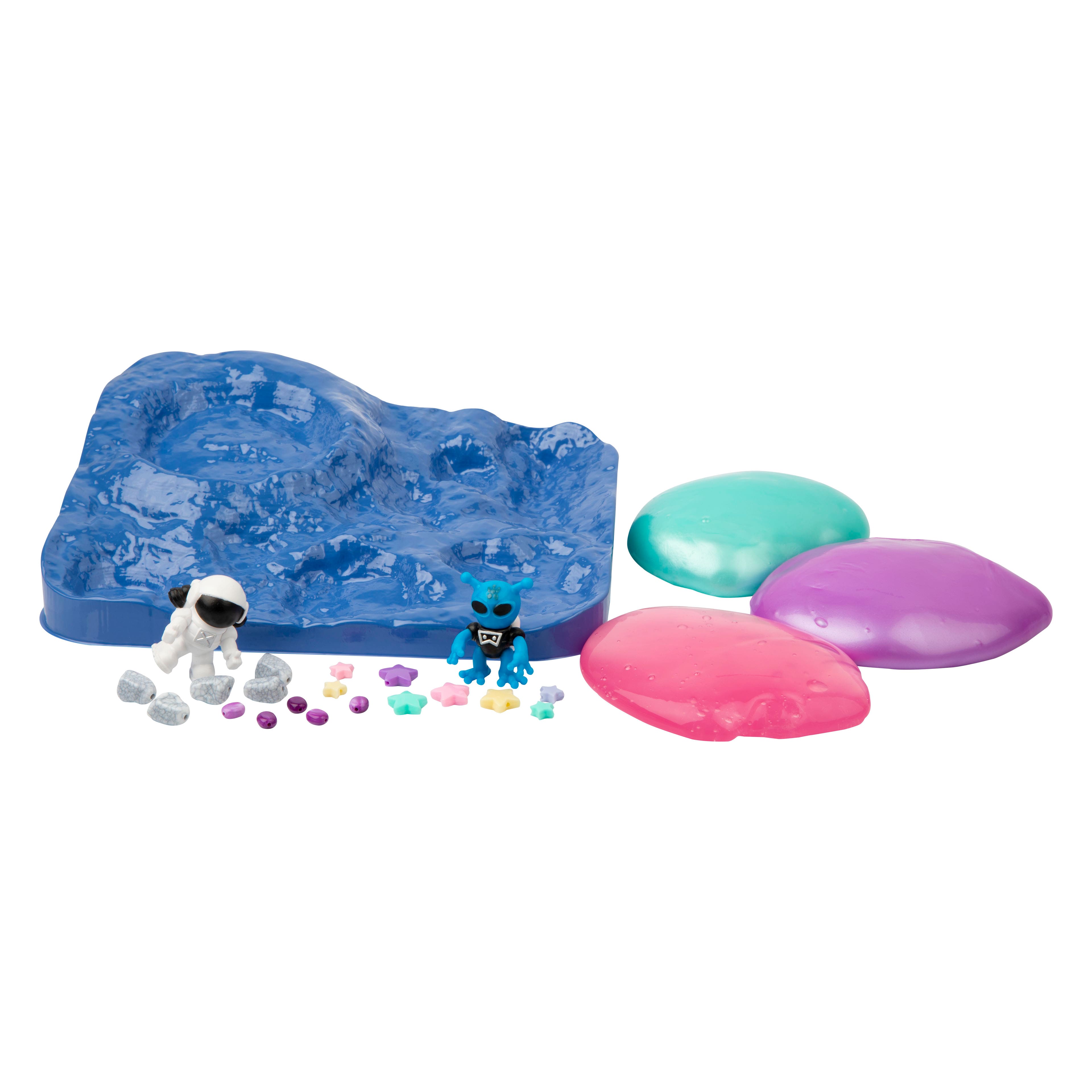 Space Discovery Sensory Bin by Creatology&#x2122;