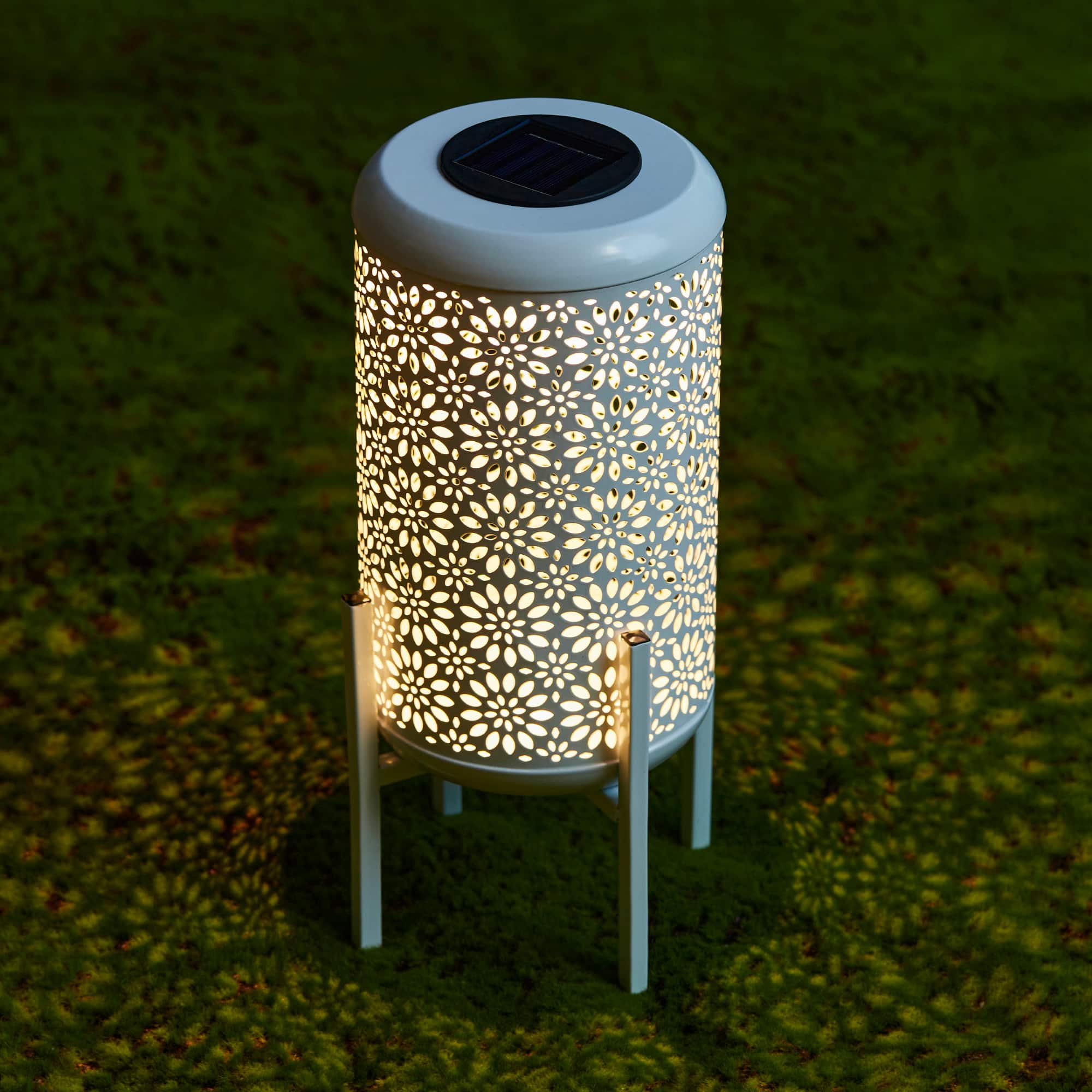 Glitzhome® 14.25" White Metal Cutout Flower Pattern Solar Powered LED Outdoor Lantern