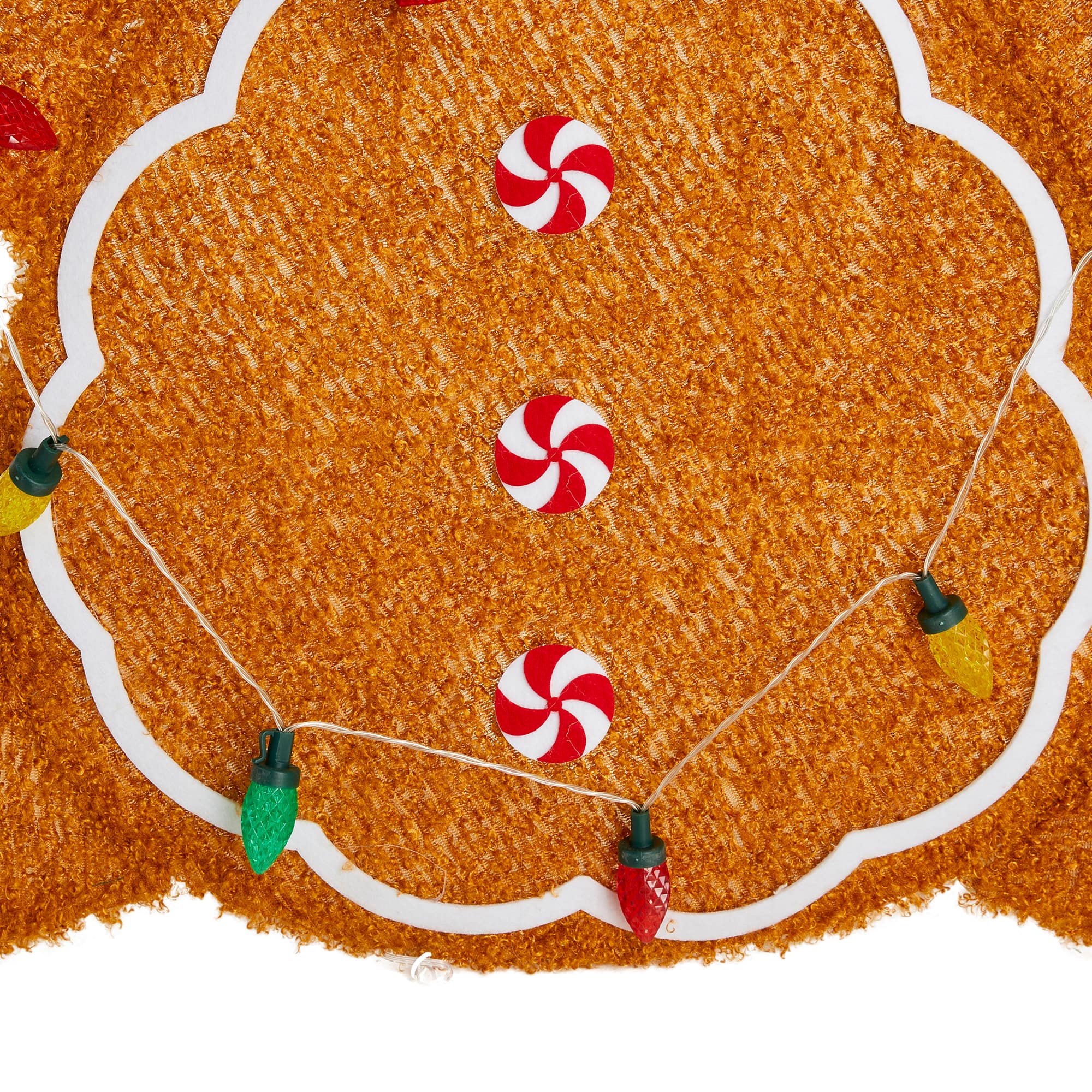 Glitzhome&#xAE; 90.5&#x22;L Lighted Christmas 2D Fabric Gingerbread Family Outdoor Decor Set
