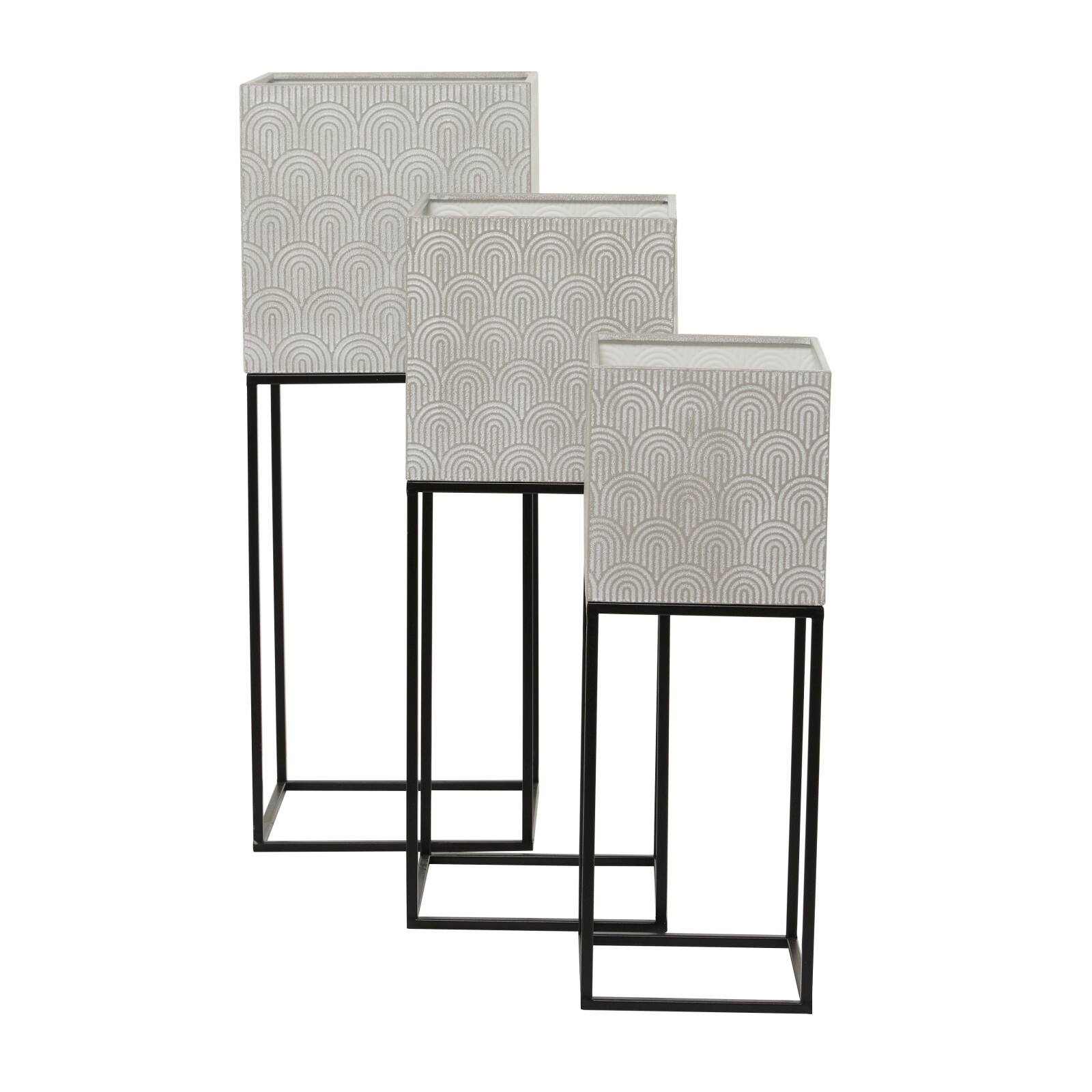 Light Gray Metal Modern Planter Set