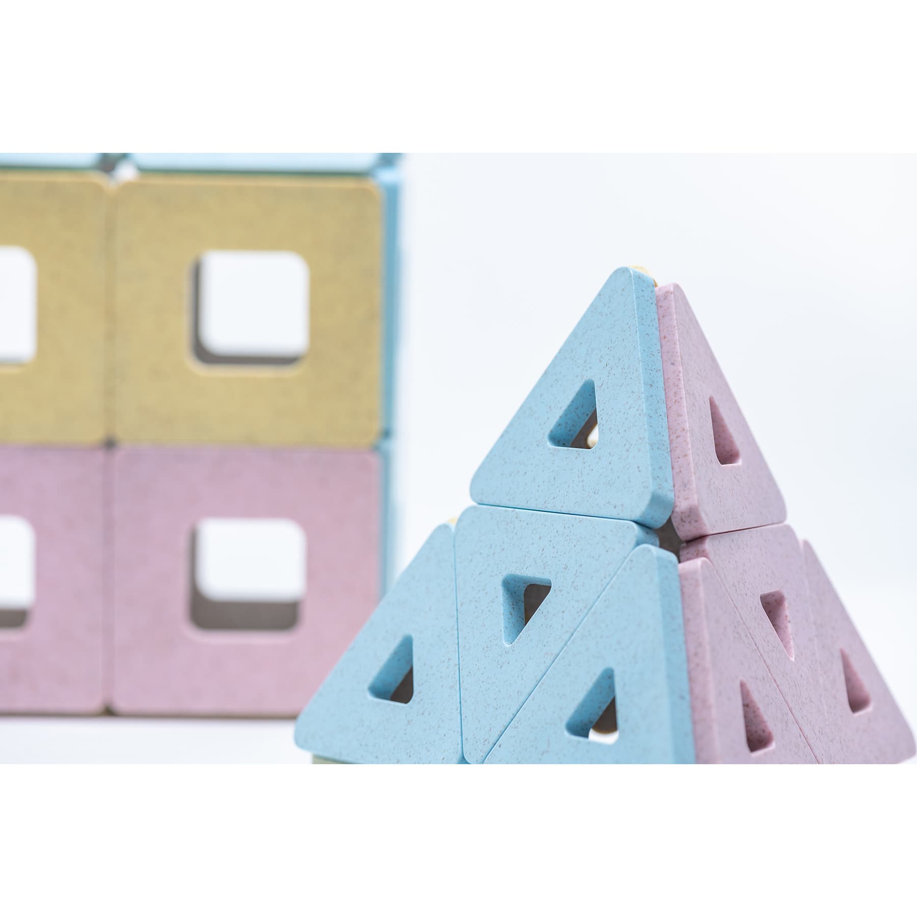 Polydron&#xAE; KinderMag Pastel Construction Play Set