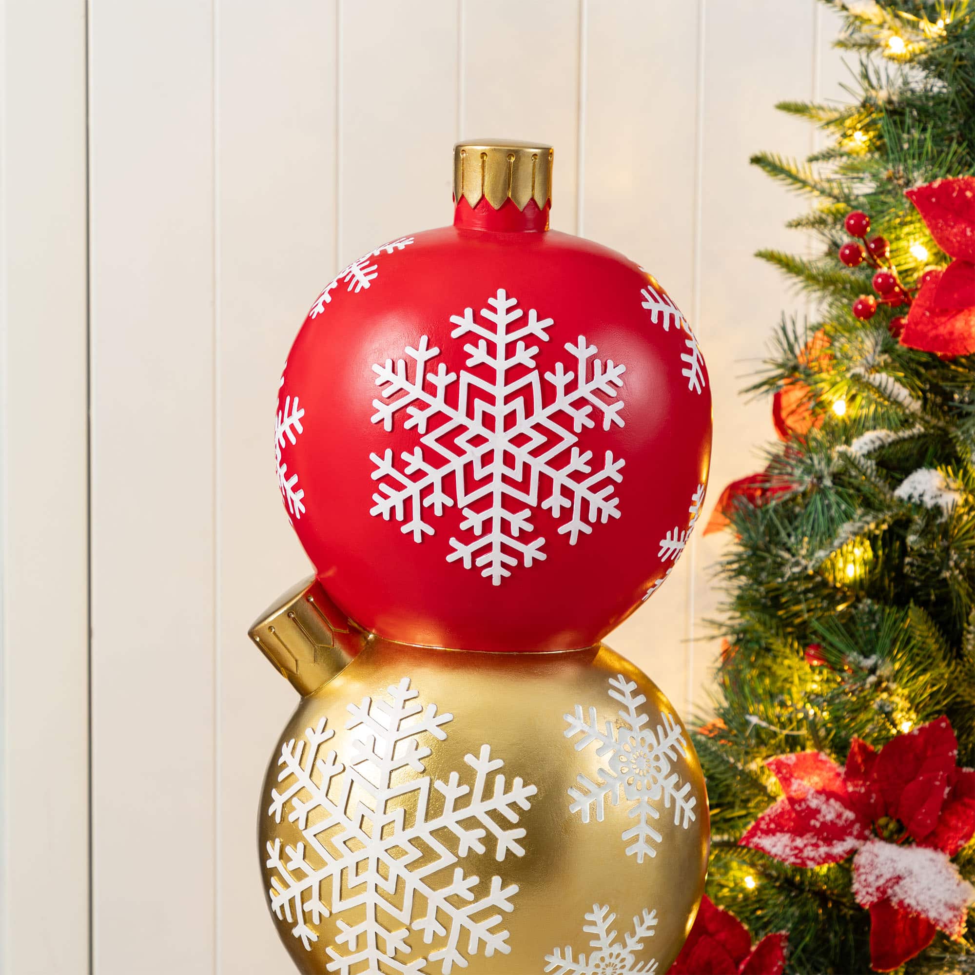 Glitzhome&#xAE; 36.25&#x22; Christmas Resin Stacked Ornament Porch Decor