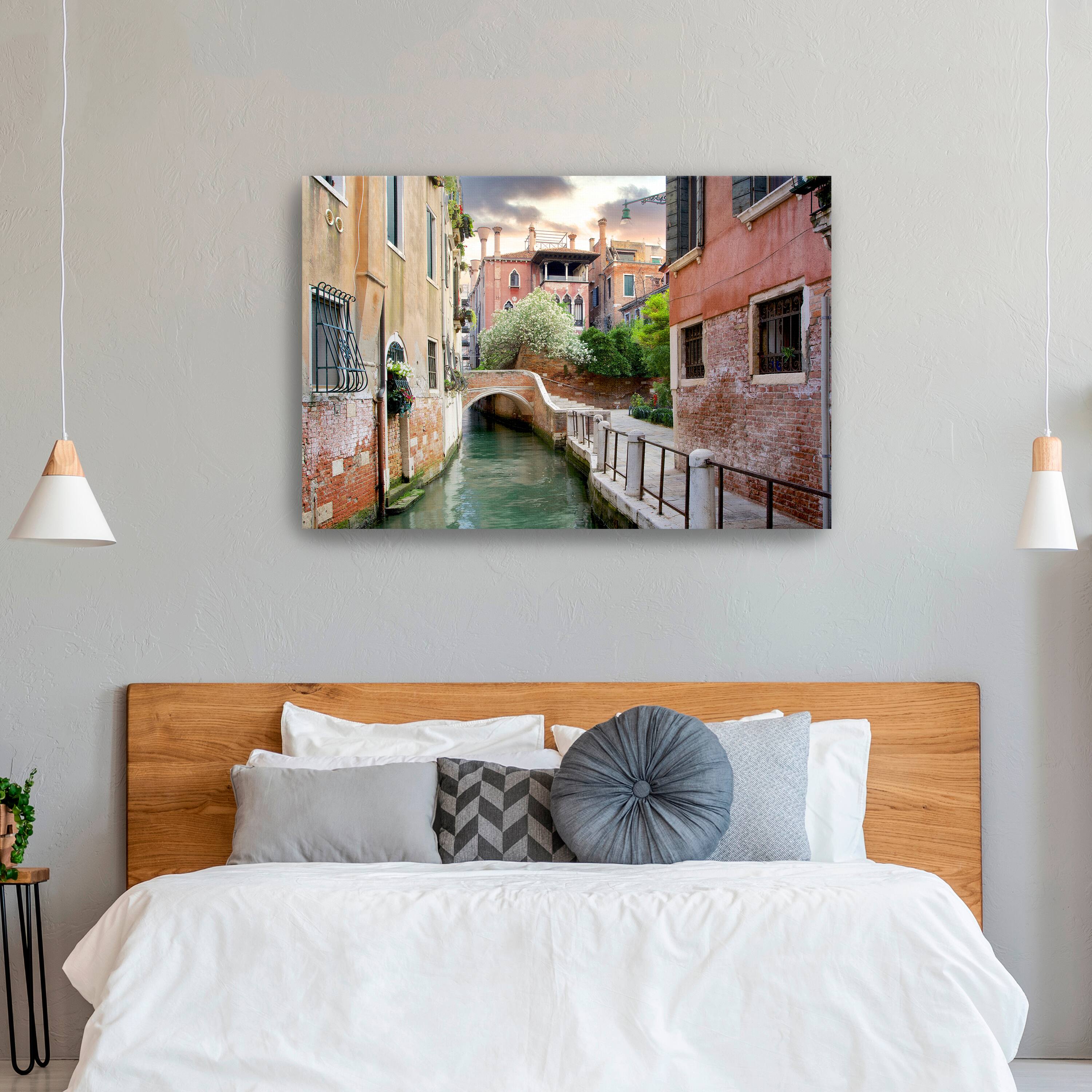 Lumaprints Venetian Canale #9 Canvas Giclée Wall Art