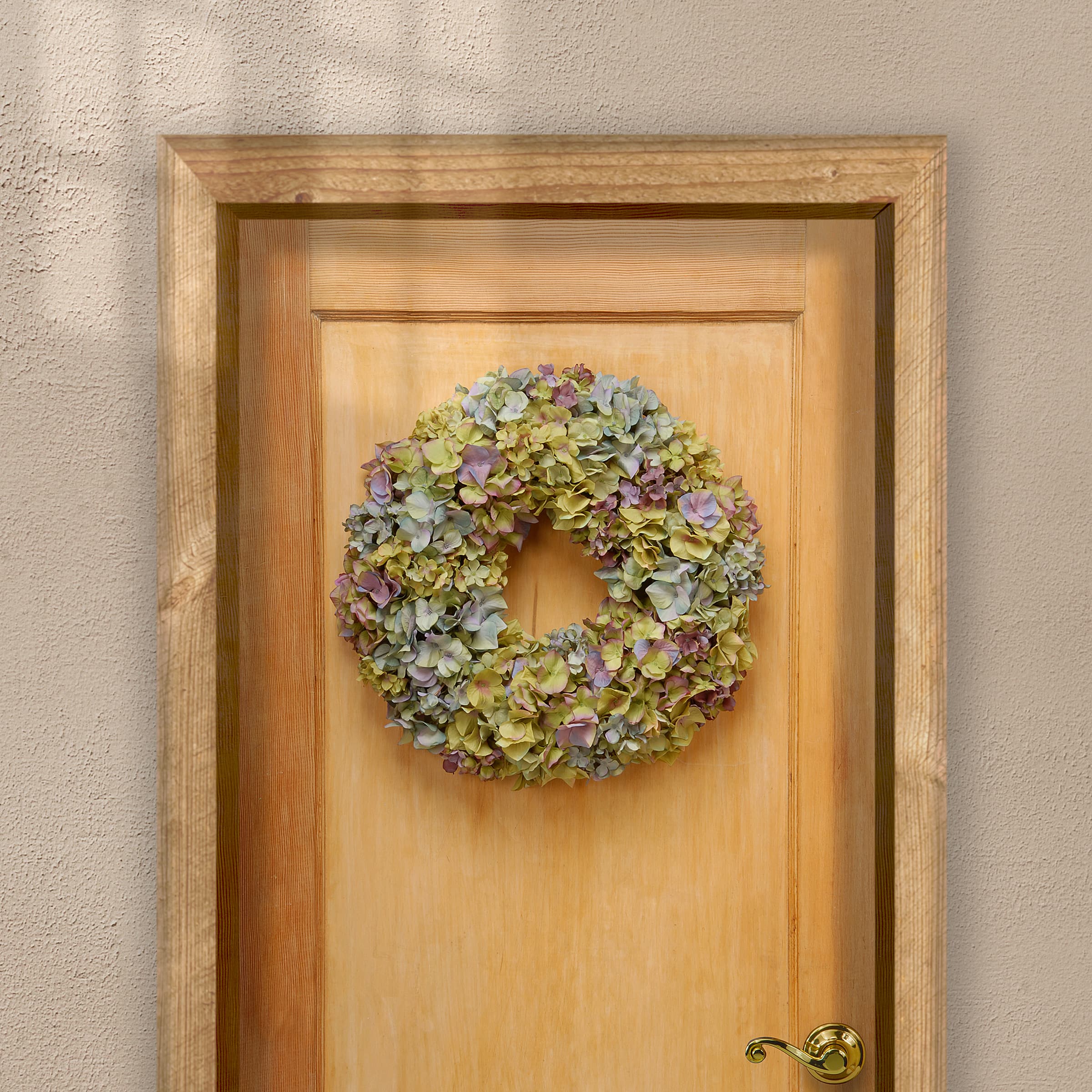 18&#x22; Mixed Hydrangea Wreath