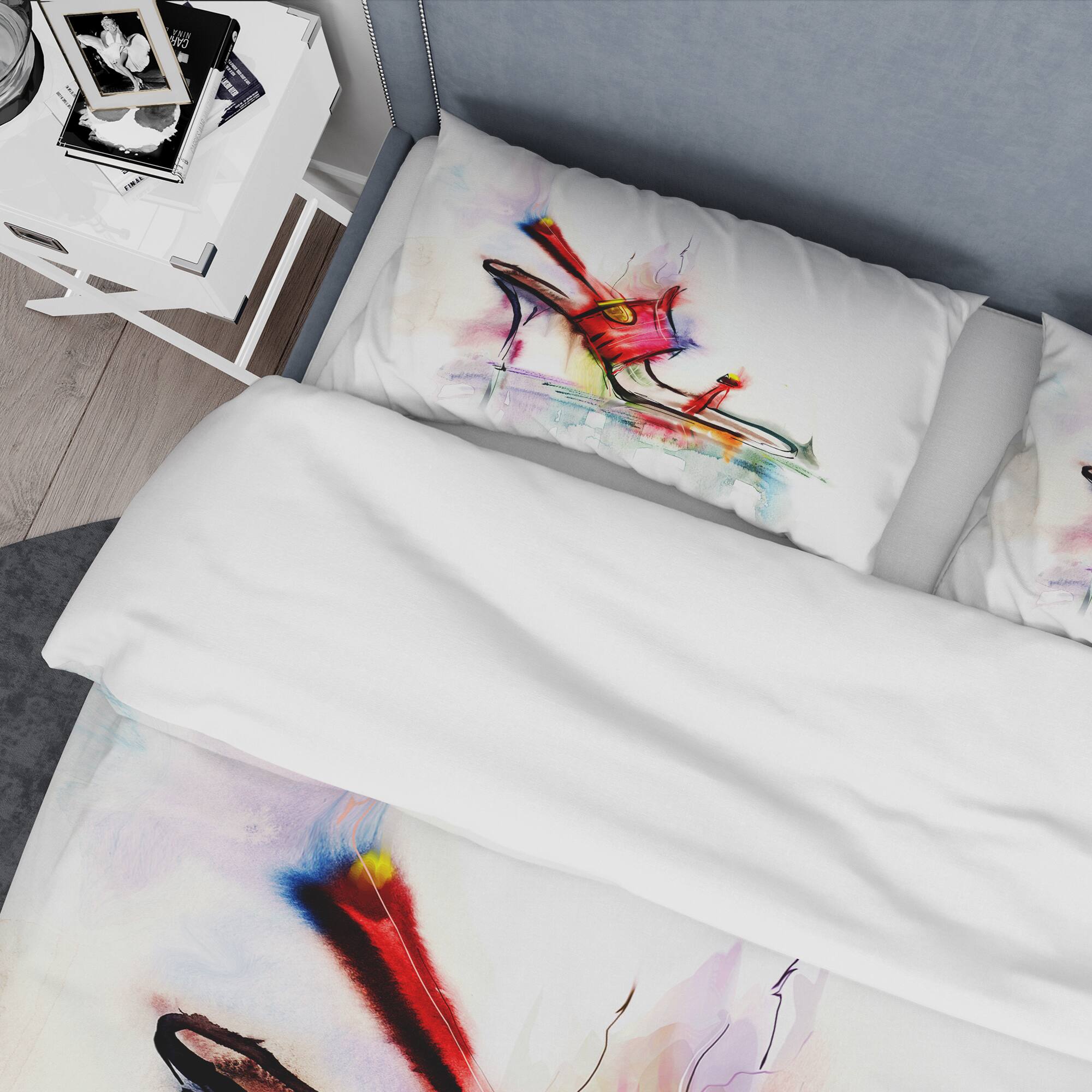 Designart &#x27;Red High Heel Shoe&#x27; Abstract Bedding Set - Duvet Cover &#x26; Shams