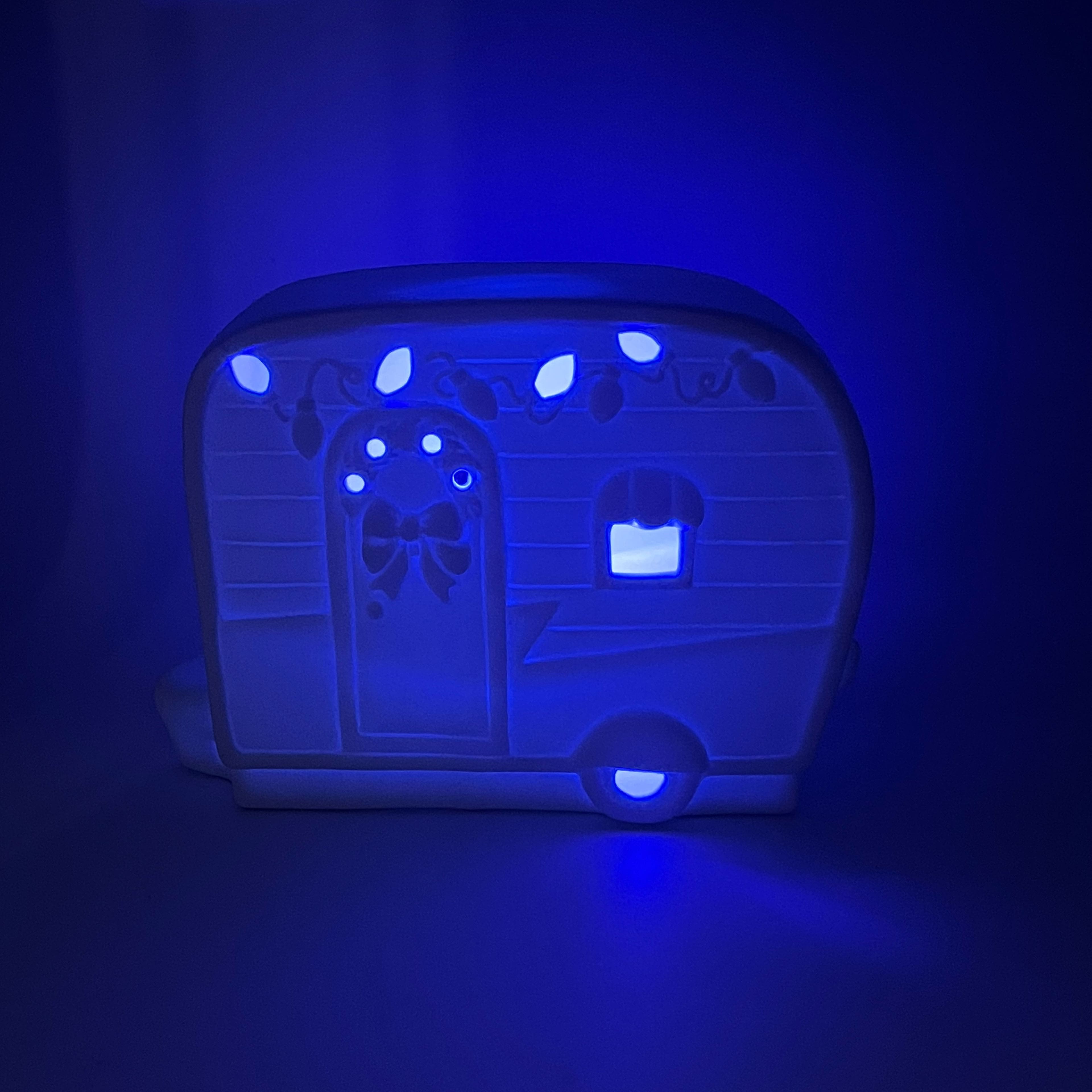 7.5&#x22; Festive Camper DIY LED Ceramic D&#xE9;cor by Make Market&#xAE;