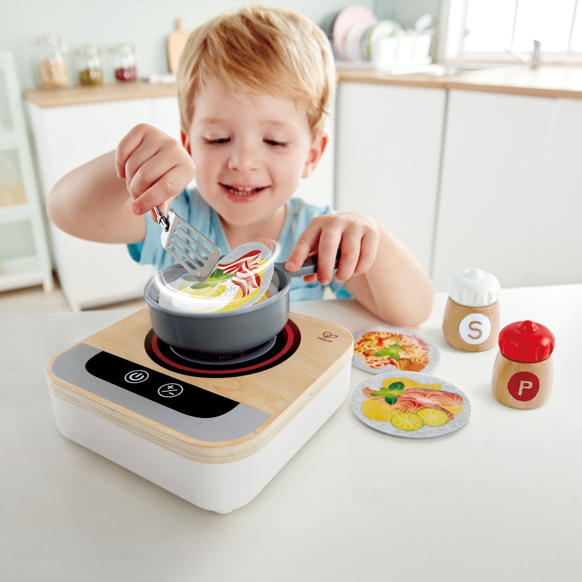 Hape Fun Fan Fryer Kitchen Accessory Playset