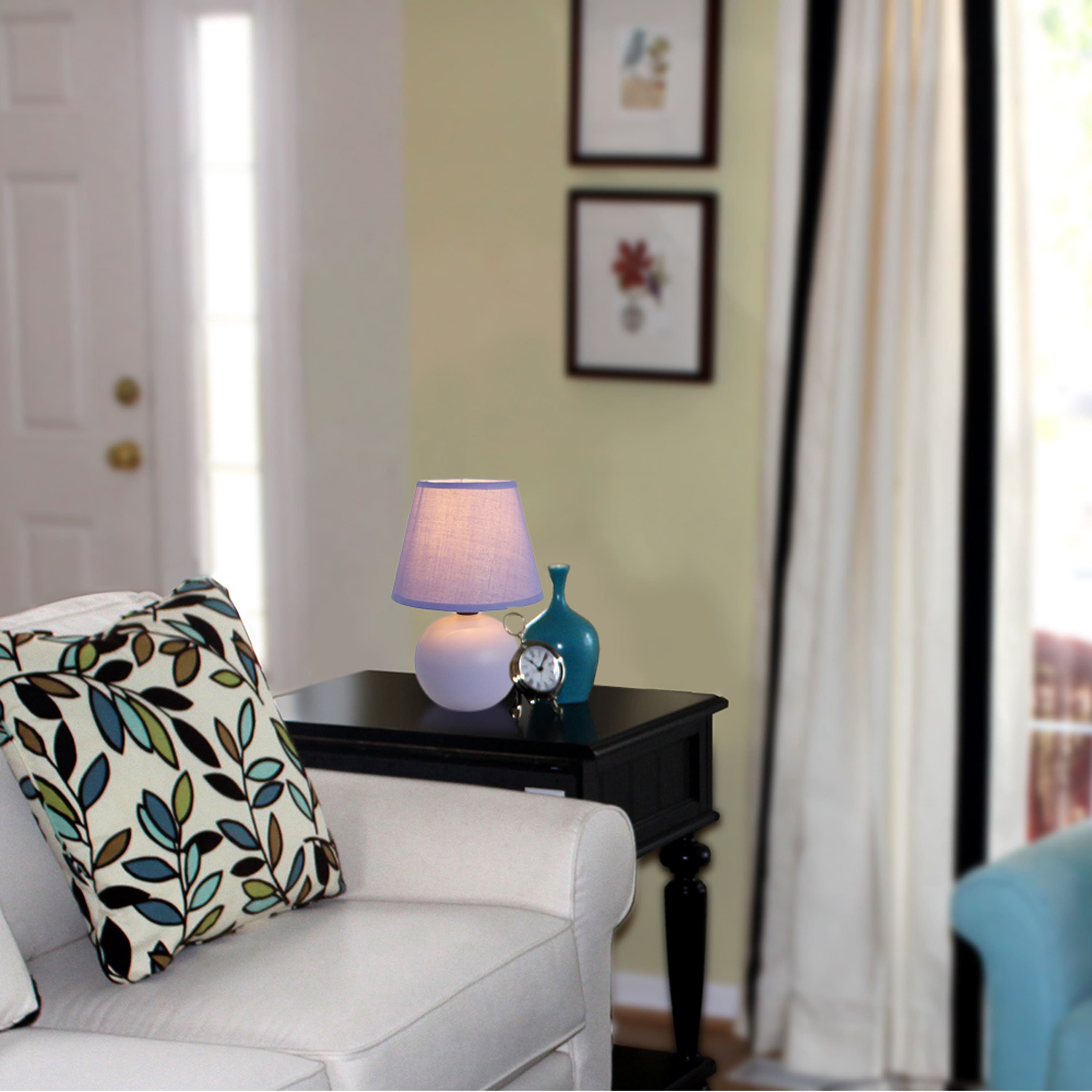 Simple Designs Mini Ceramic Globe Table Lamp
