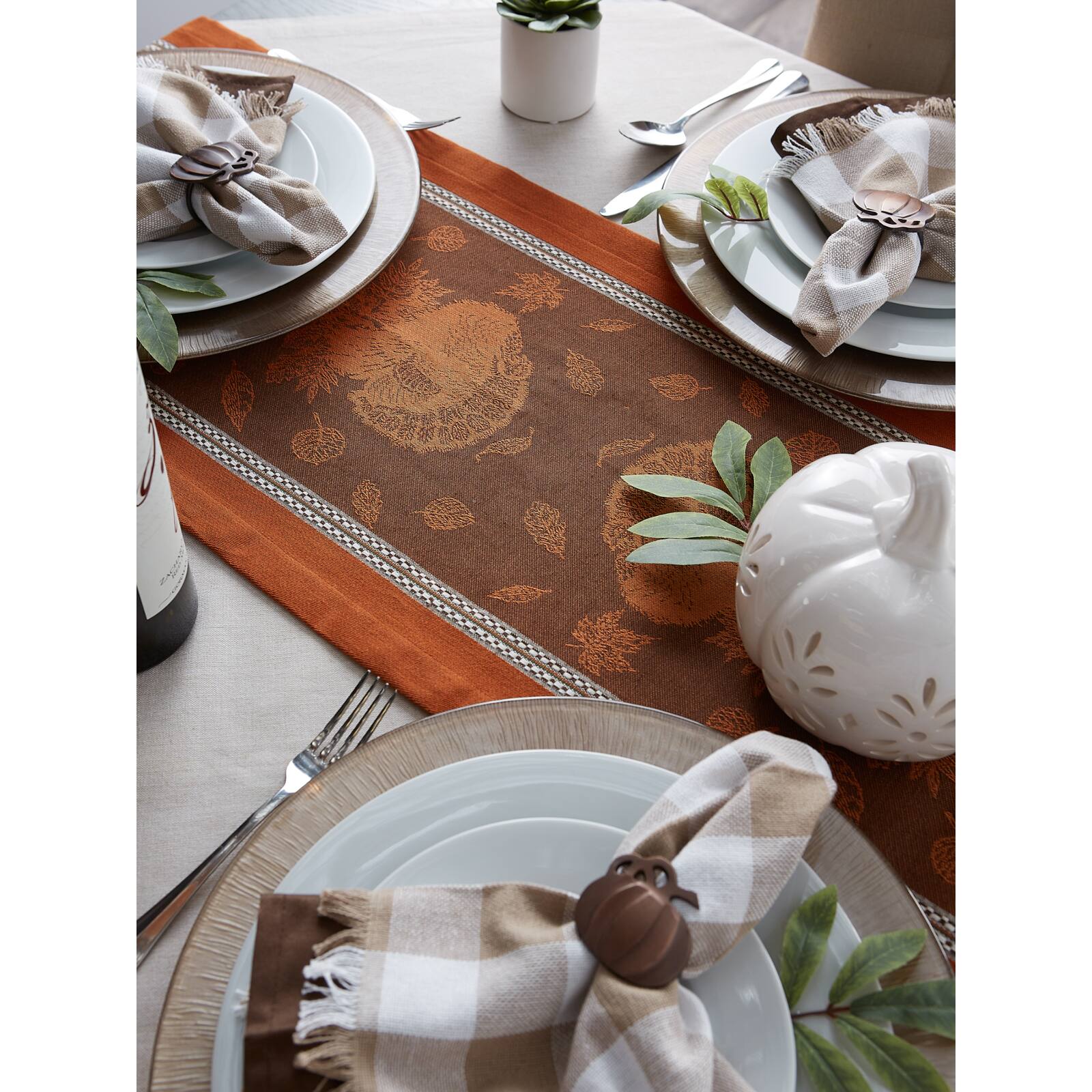 Harvest Feast Jacquard Table Runner 14" x 72"