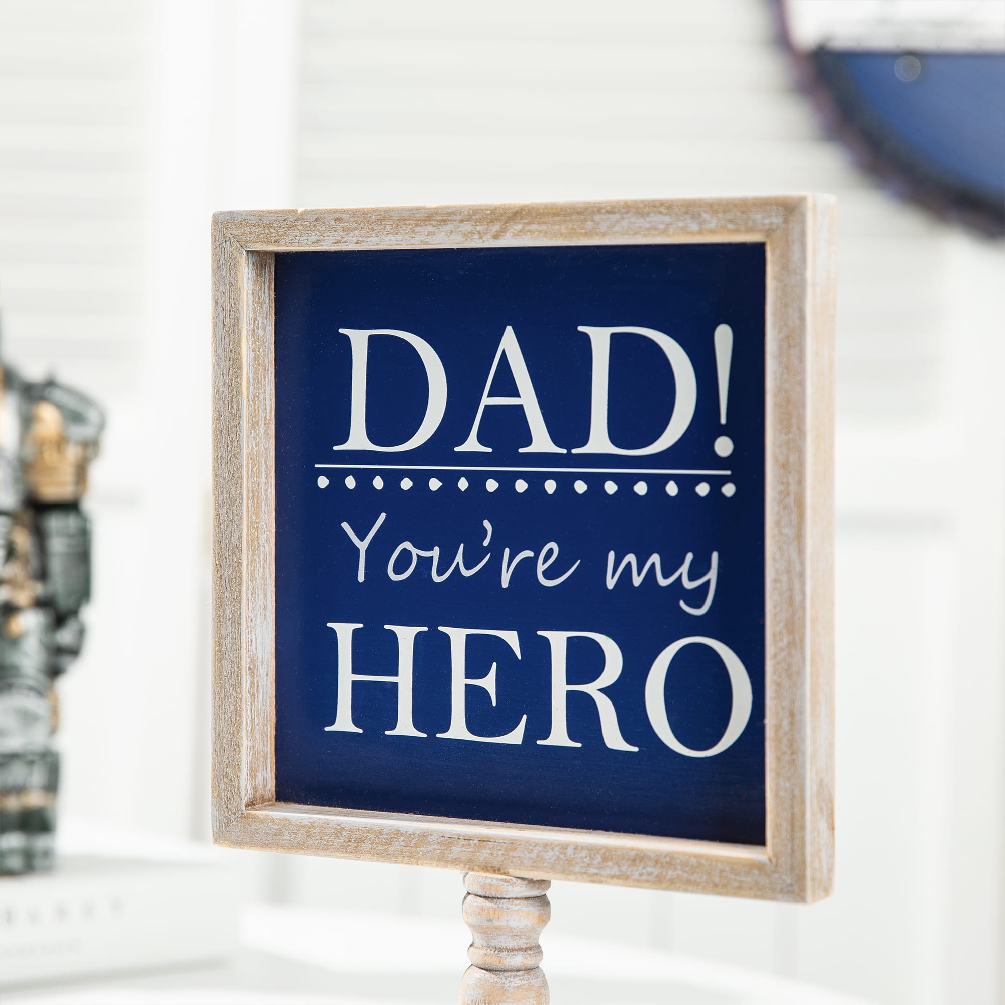 Glitzhome&#xAE; 11.5&#x22; Father&#x27;s Day Table D&#xE9;cor