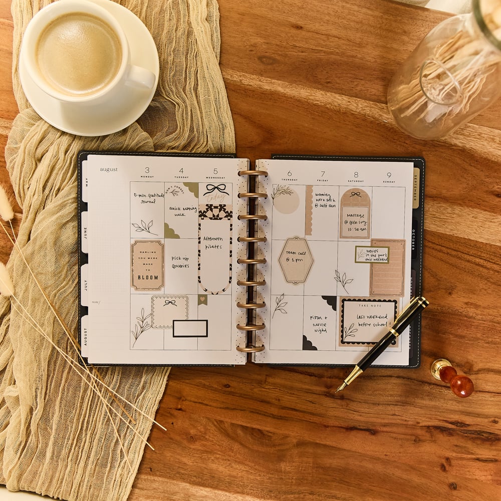 The Classic Happy Planner&#xAE; Heritage Charm Premium