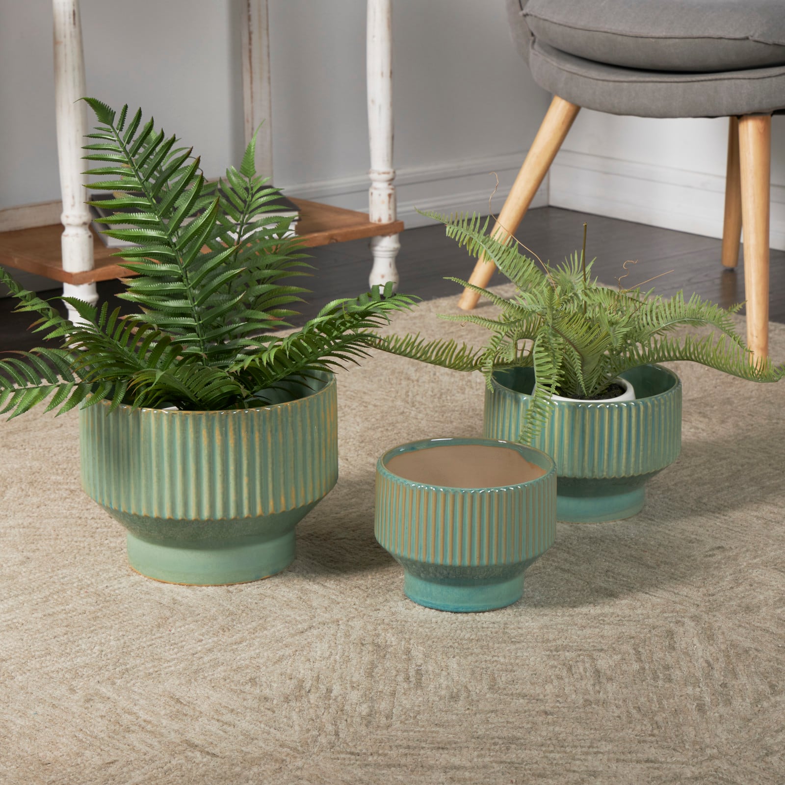 Linear Grooves Wide Ceramic Planter Set