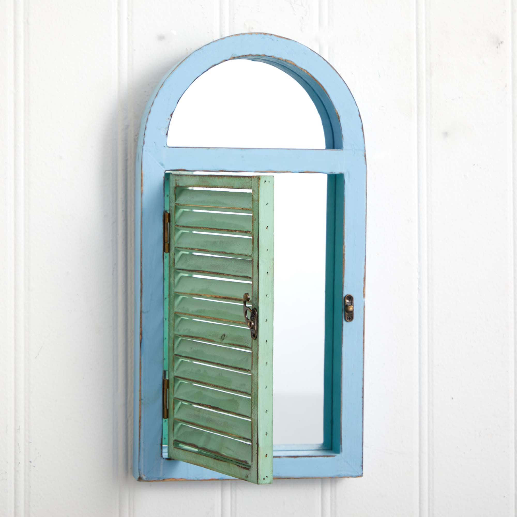 Vintage Window Shutter &#x26; Mirror Wall D&#xE9;cor