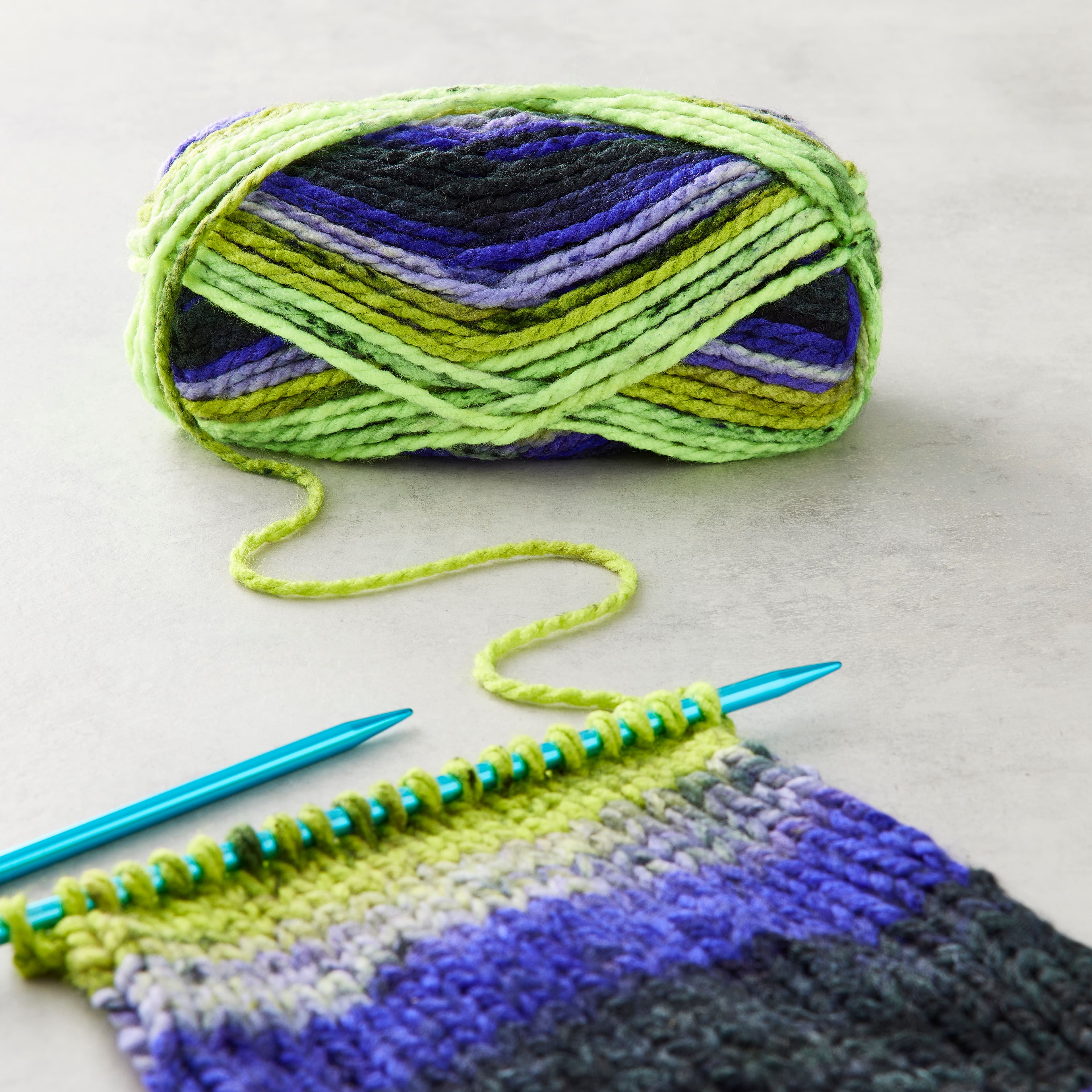 15 Pack: Charisma&#xAE; Yarn by Loops &#x26; Threads&#xAE;