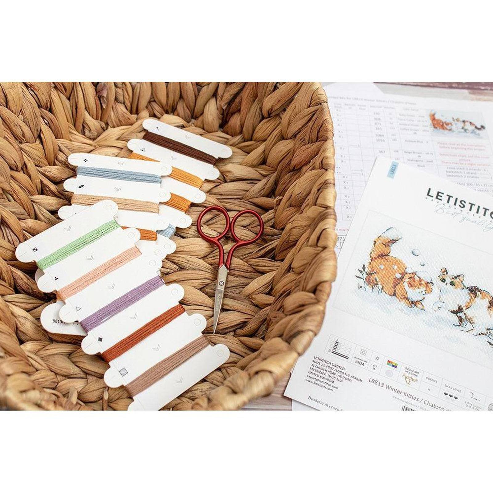 LetiStitch Winter Kitties Counted Cross Stitch Kit