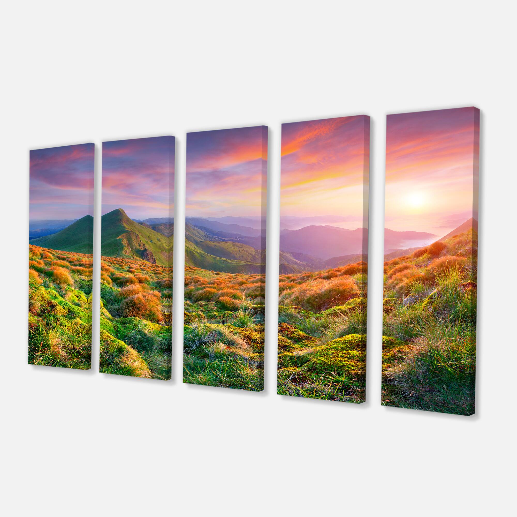 Designart - Pretty Colorful Sunset in Mountains - Landscape Photography Canvas Print