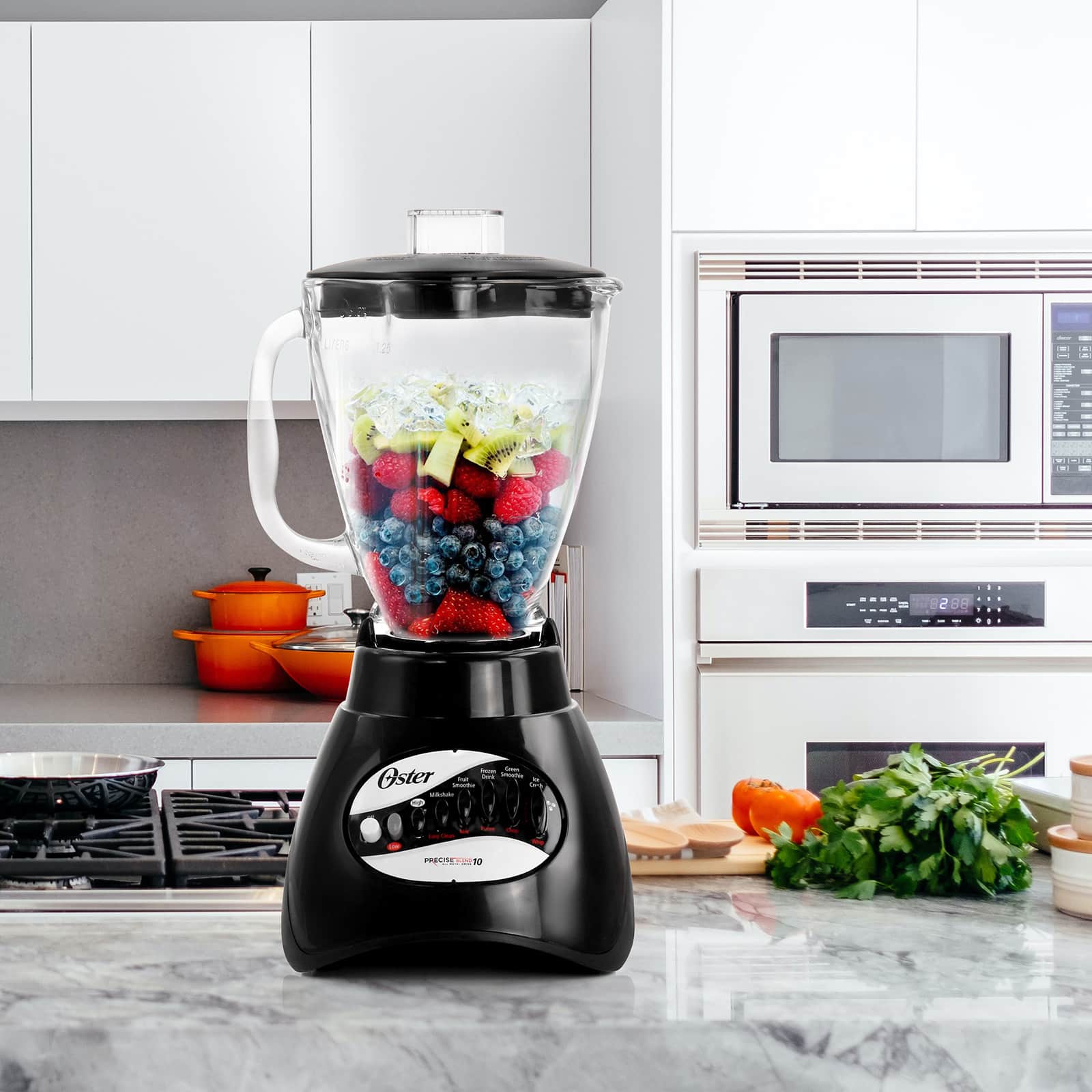 Oster Black Classic Series Blender with Ice Crushing Power
