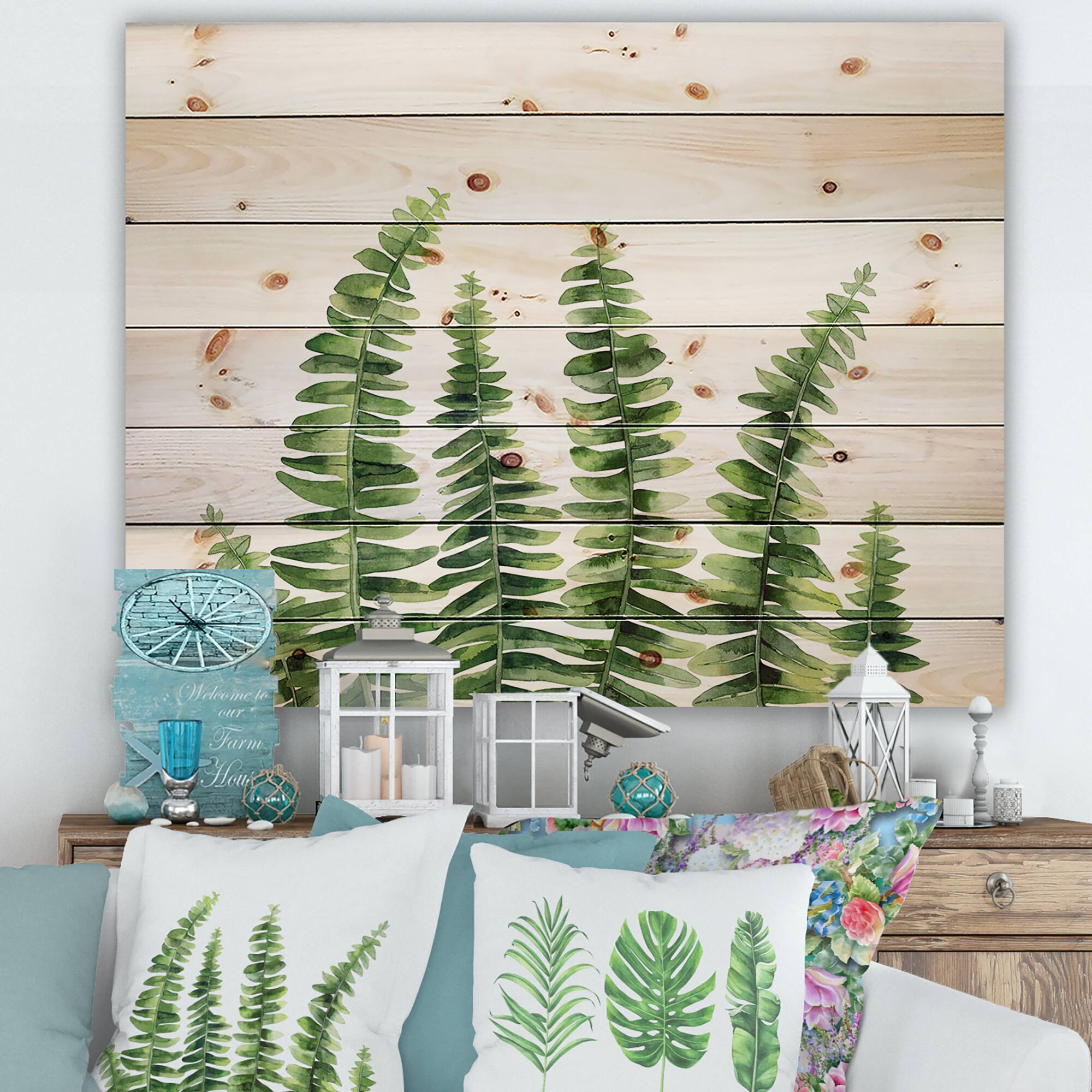 Designart - Fern Leaves Detail II - Farmhouse Print on Natural Pine Wood