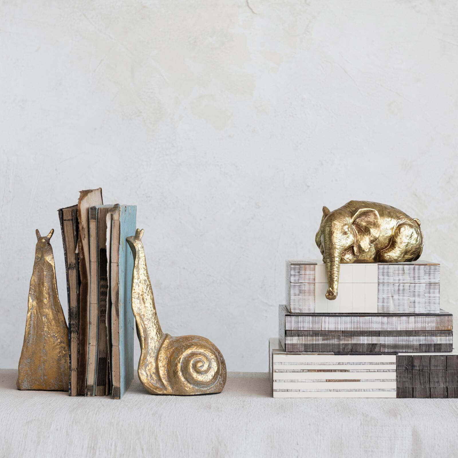Hello Honey&#xAE; 5.25&#x22; Gold Elephant Shelf Sitter Decoration