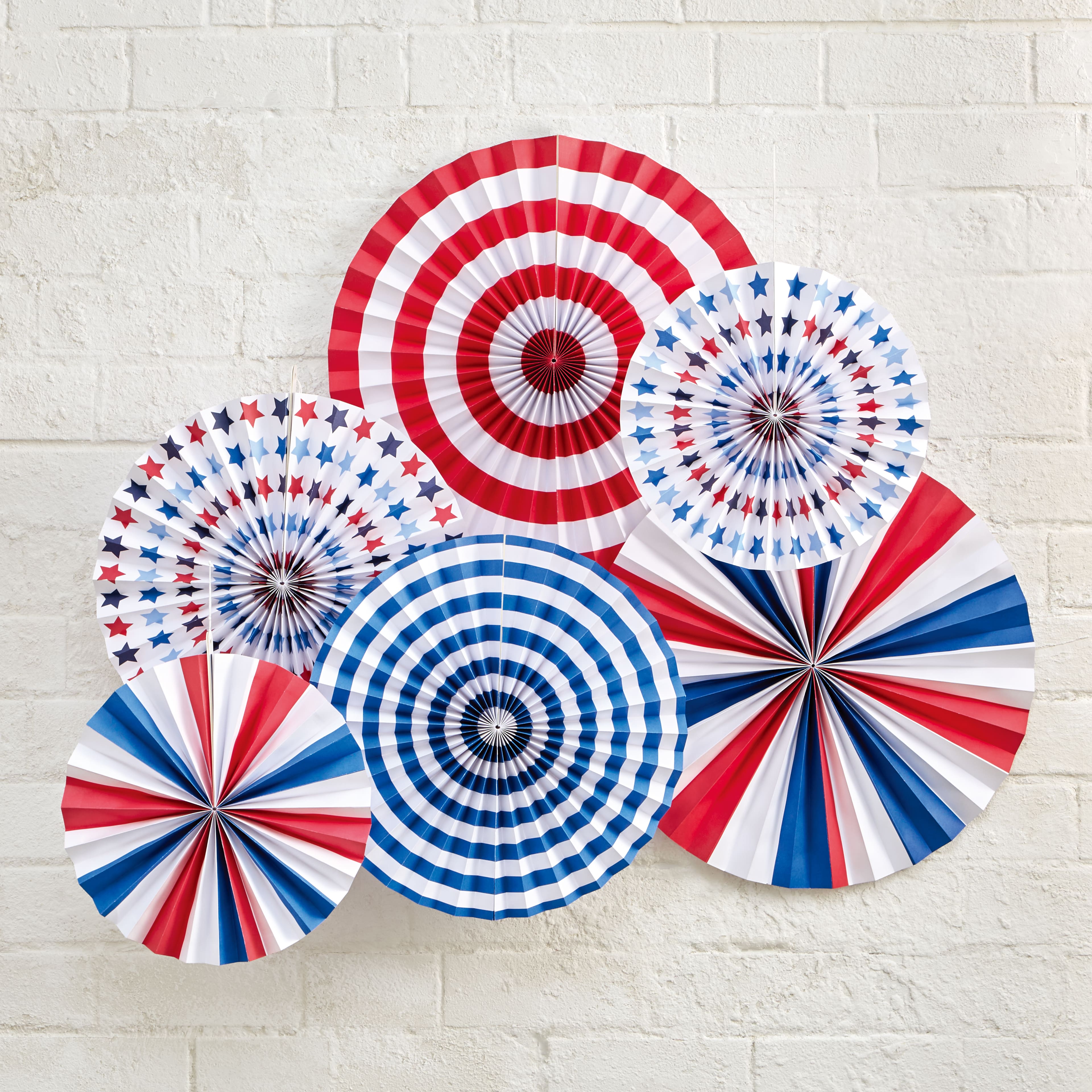 Red, White & Blue Patriotic Fan Décor Kit by Celebrate It™