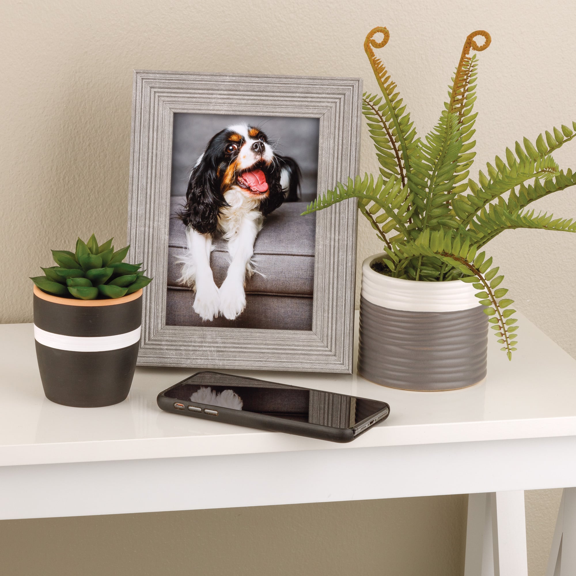 Gray Ribbed 5&#x22; x 7&#x22; Frame, Expressions&#x2122; by Studio D&#xE9;cor&#xAE;