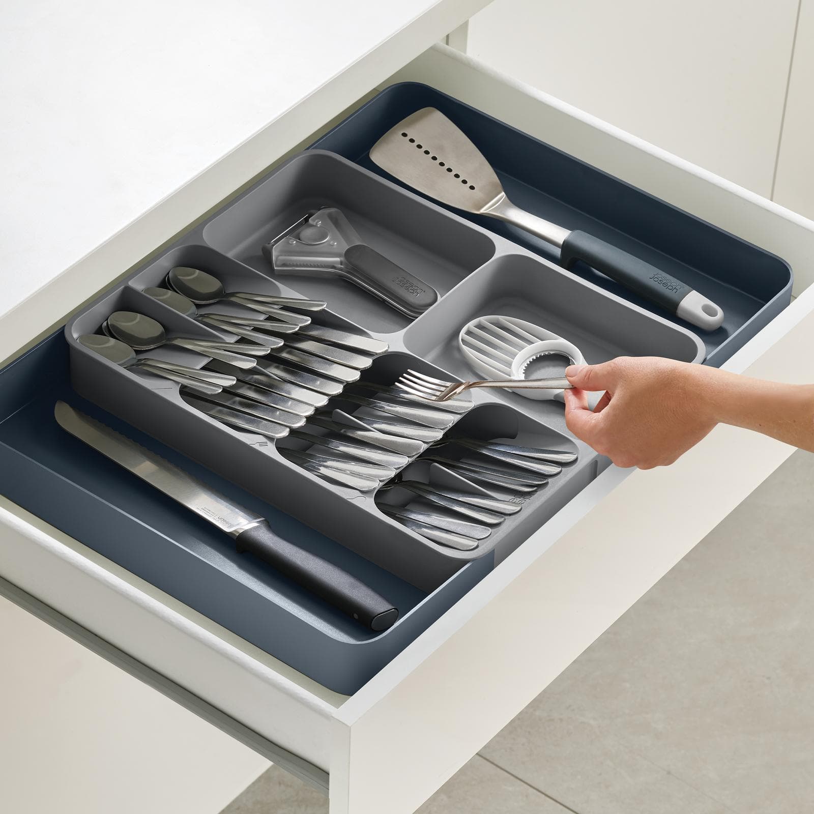 Joseph Joseph DrawerStore Expanding Cutlery, Utensil & Gadgets Organizer