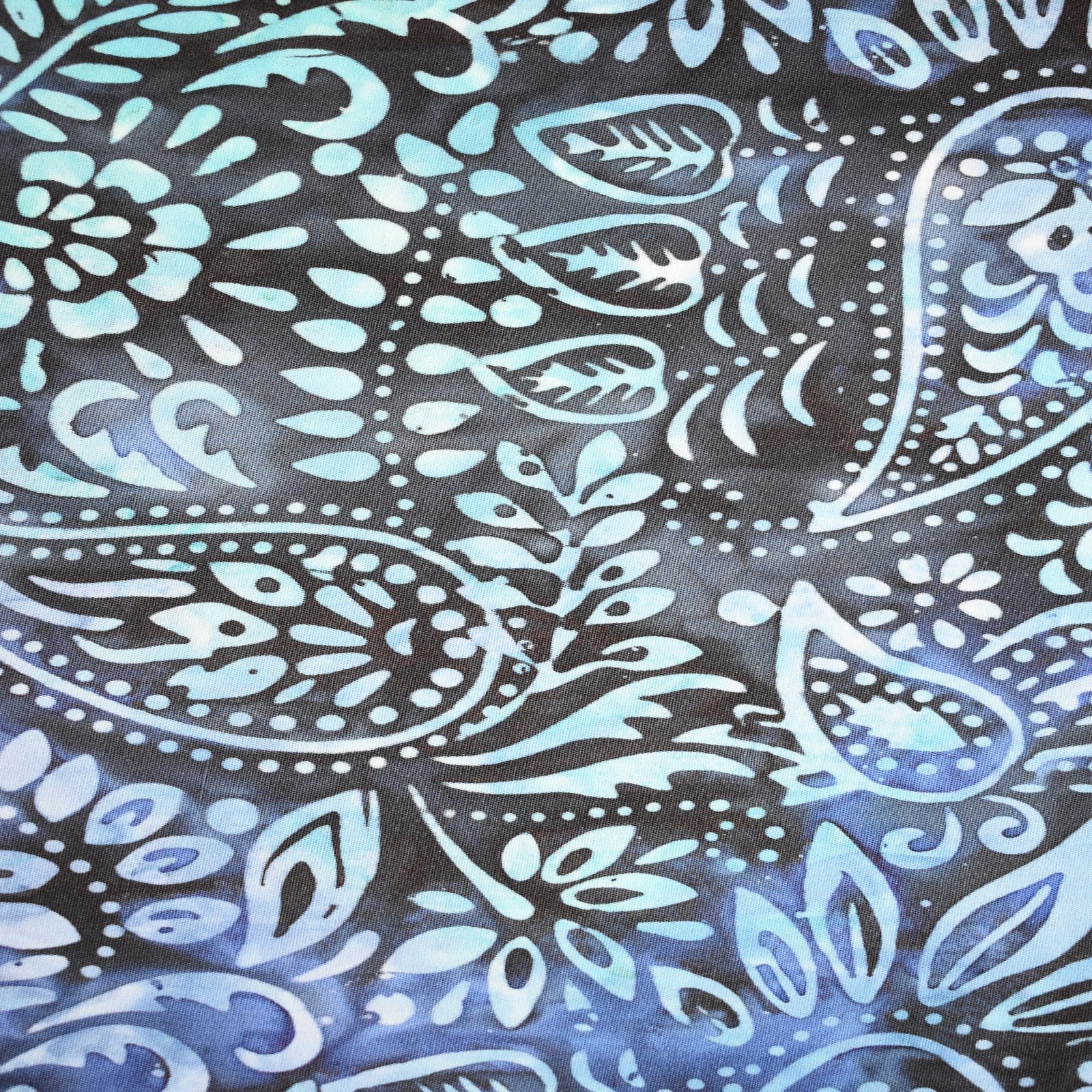 Feldman Premium Indonesian Batik Navy &#x26; Lilac Paisley Fabric