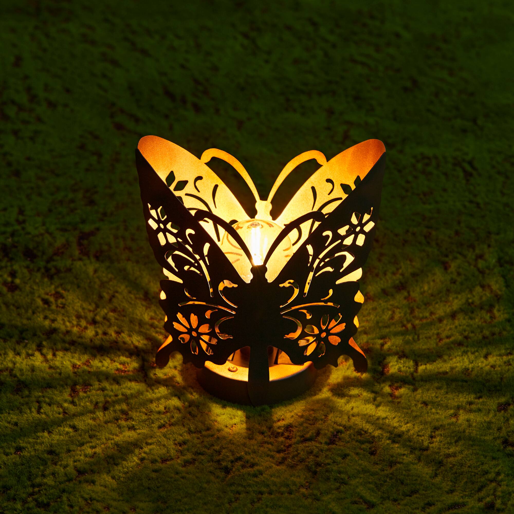 Glitzhome&#xAE; 9&#x22; Metal Flying Butterfly Silhouette Solar Powdered Edison Bulb Outdoor Lantern