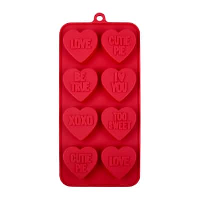 Way To Celebrate Valentine's Day Hot Pink 24ct Heart Silicone Pan