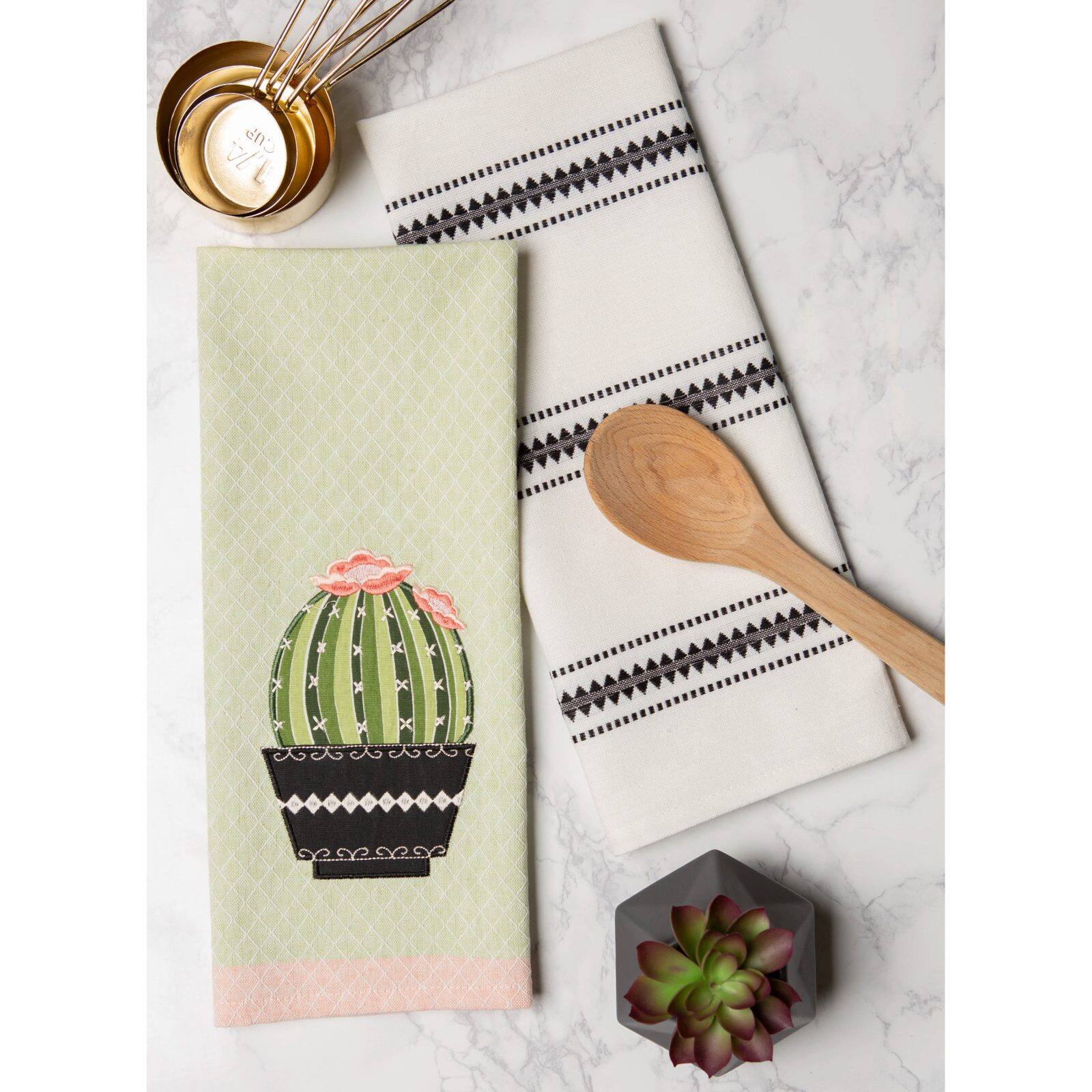 DII® Cactus Embellished Dishtowel Set