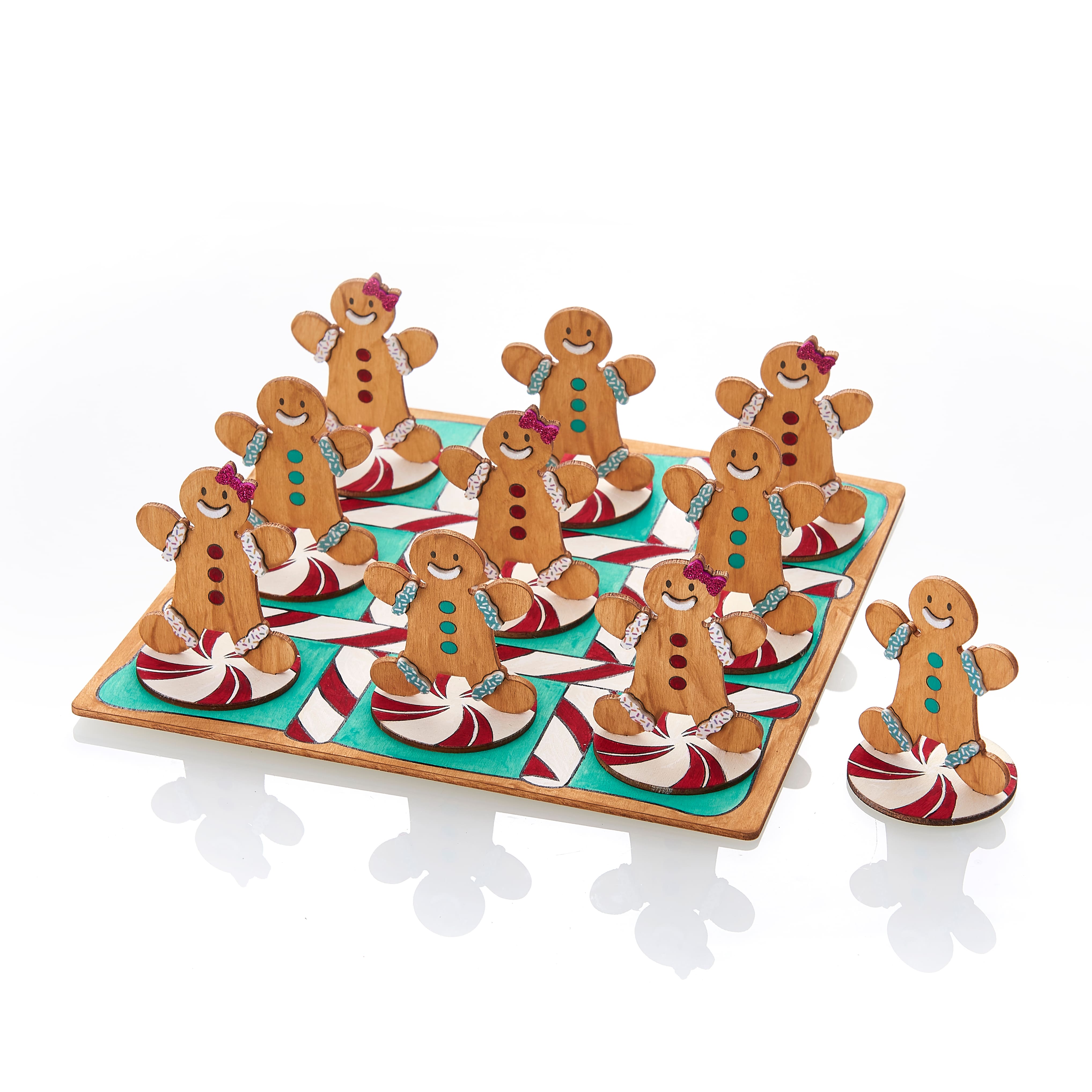 Gingerbread Tic Tac Toe Craft Kit by Creatology&#x2122;