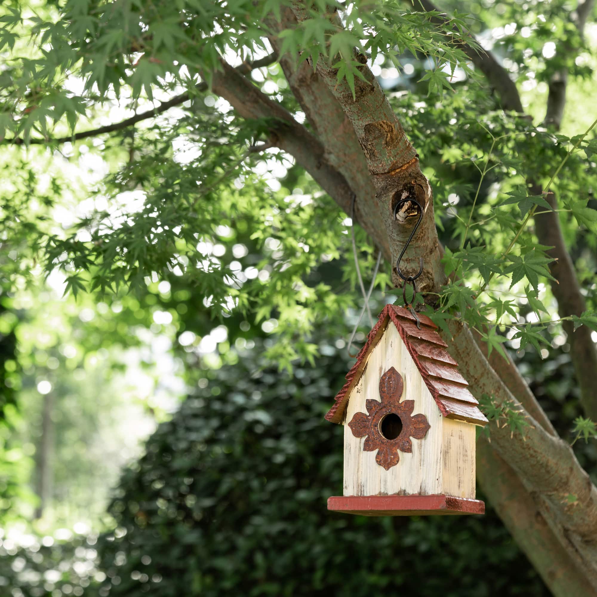 Glitzhome® Tall White & Red Distressed Wood Bird House