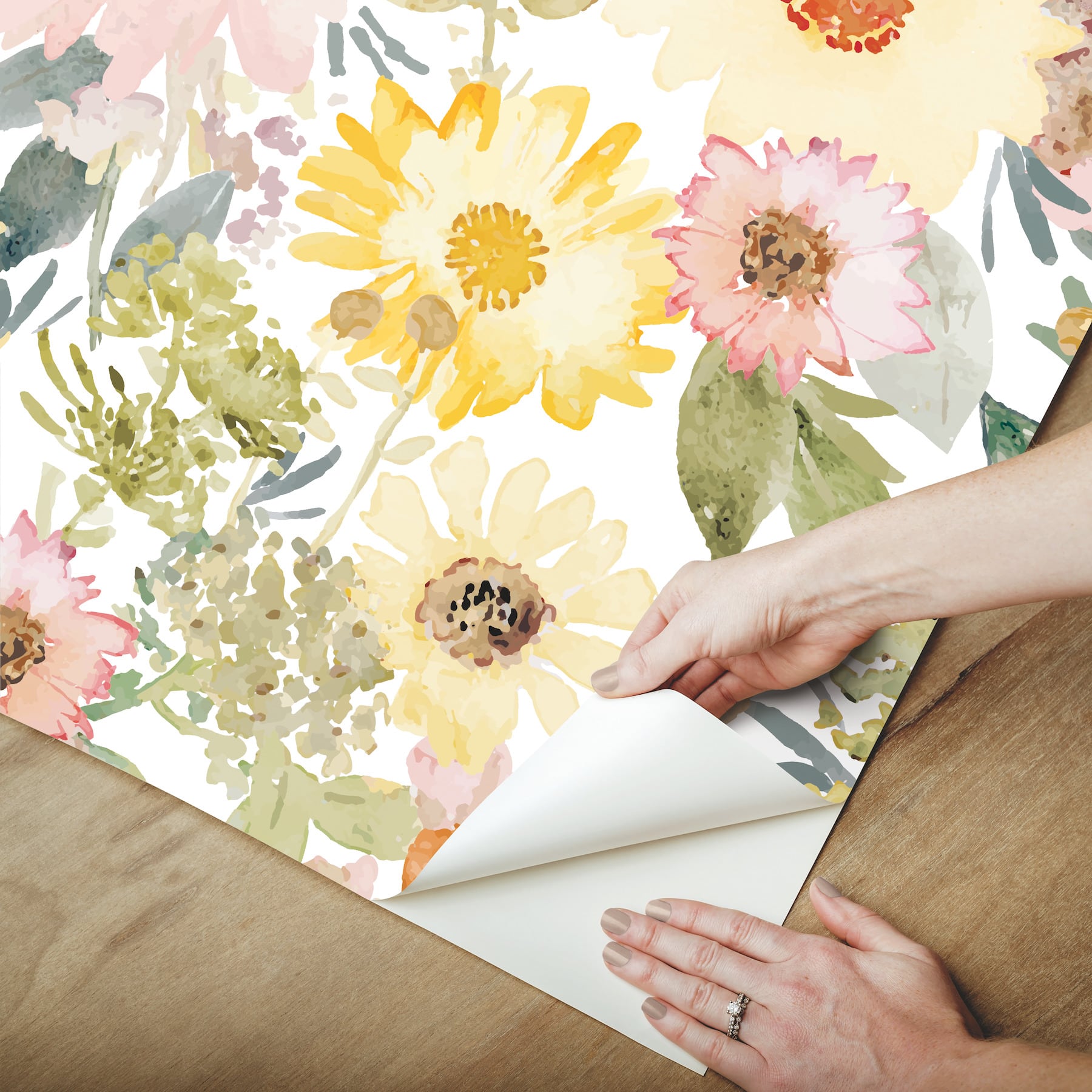 RoomMates Coral &#x26; Yellow Southern Charm Peel &#x26; Stick&#xA0;Wallpaper