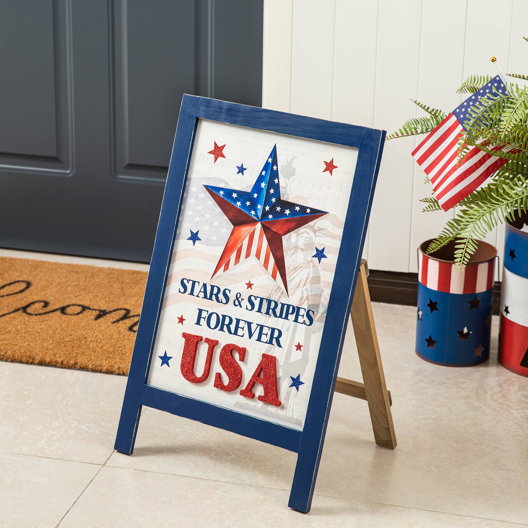 Glitzhome&#xAE; 24&#x22; Patriotic Stars &#x26; Stripes Easel Porch D&#xE9;cor