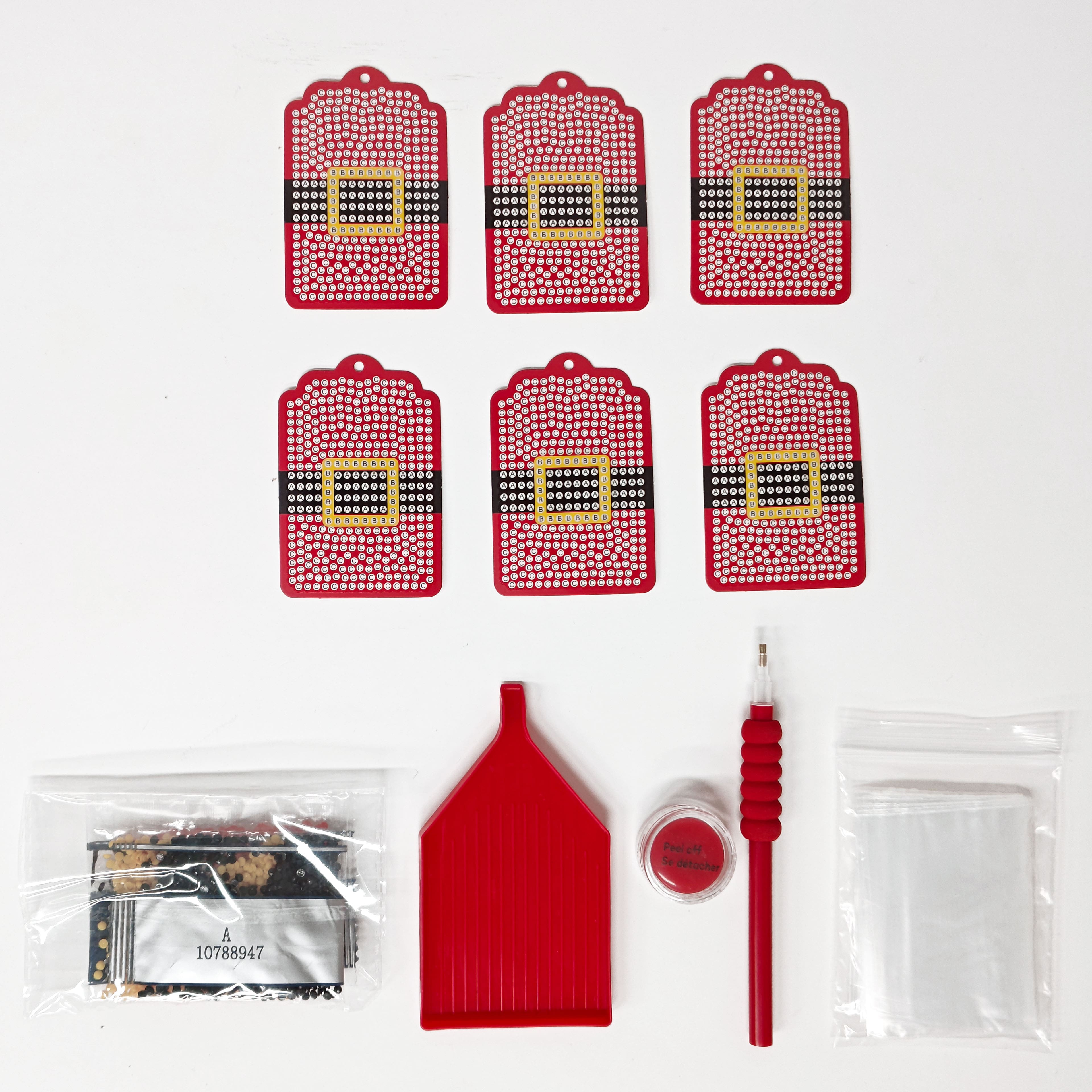 Santa Suit Diamond Art Gift Tag Kit by Make Market&#xAE;