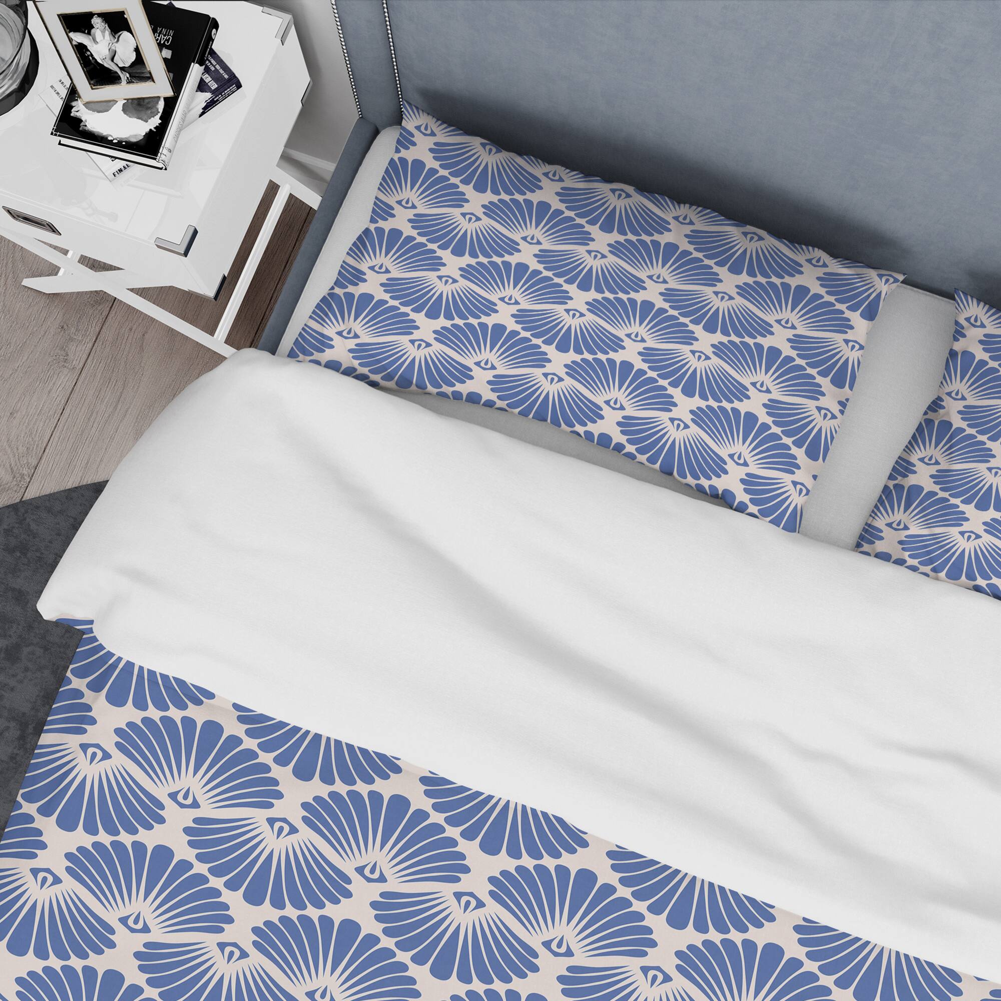 Designart 'Retro Blue Waves' Mid-Century Duvet Cover Set