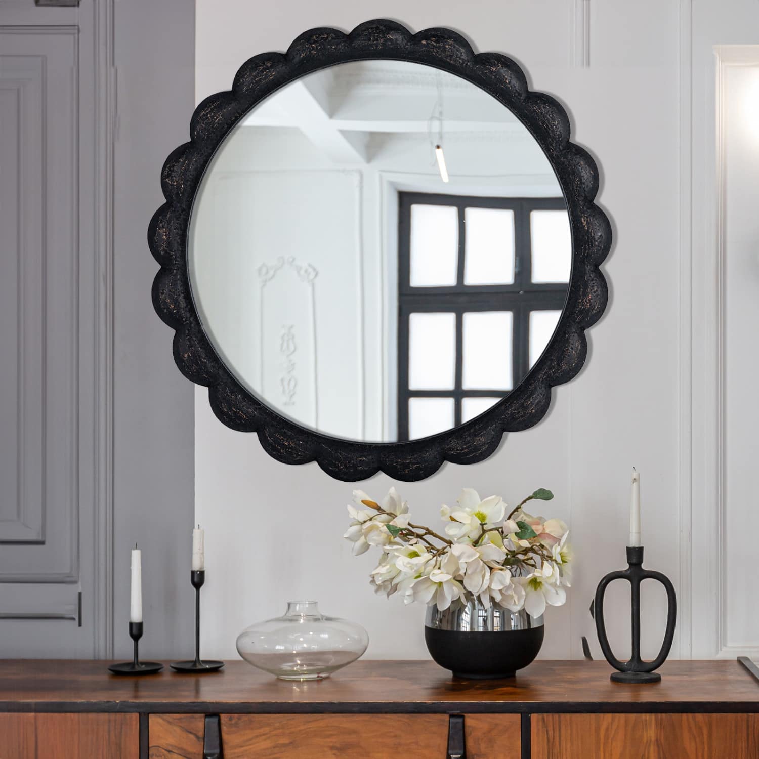 27&#x22; Black Round Scalloped Wood Wall Mirror