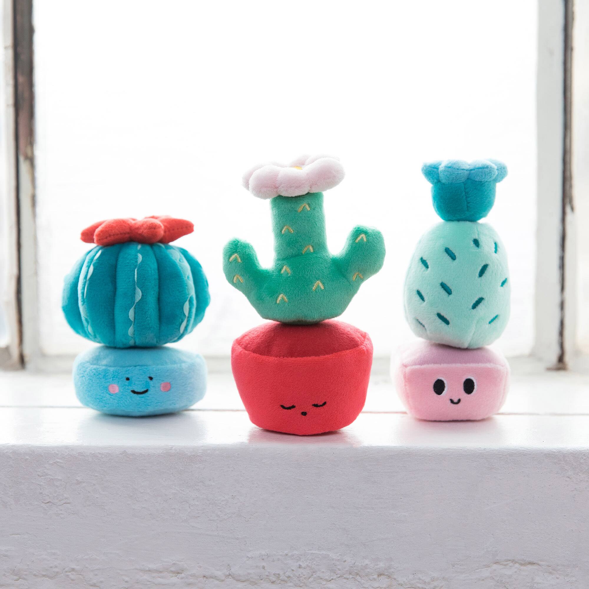 Manhattan Toy&#xAE; Cactus Garden&#x2122; 9 Piece Mix &#x26; Match Magnetic Plush Stacking Toy Playset